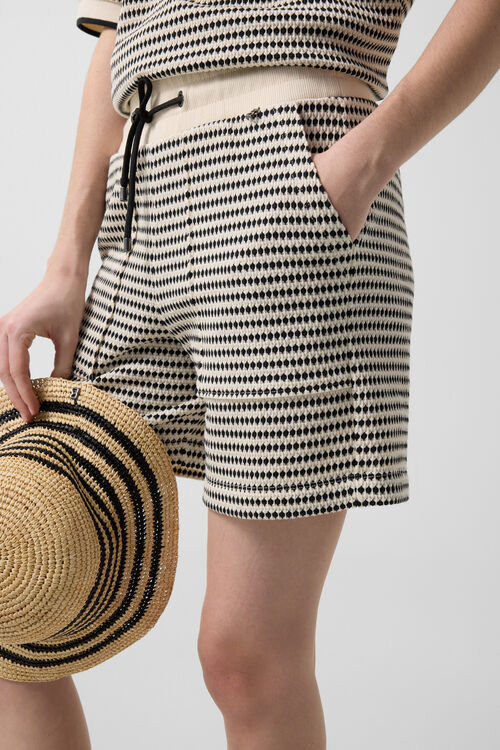 Steena jacquard jersey shorts Cream/black