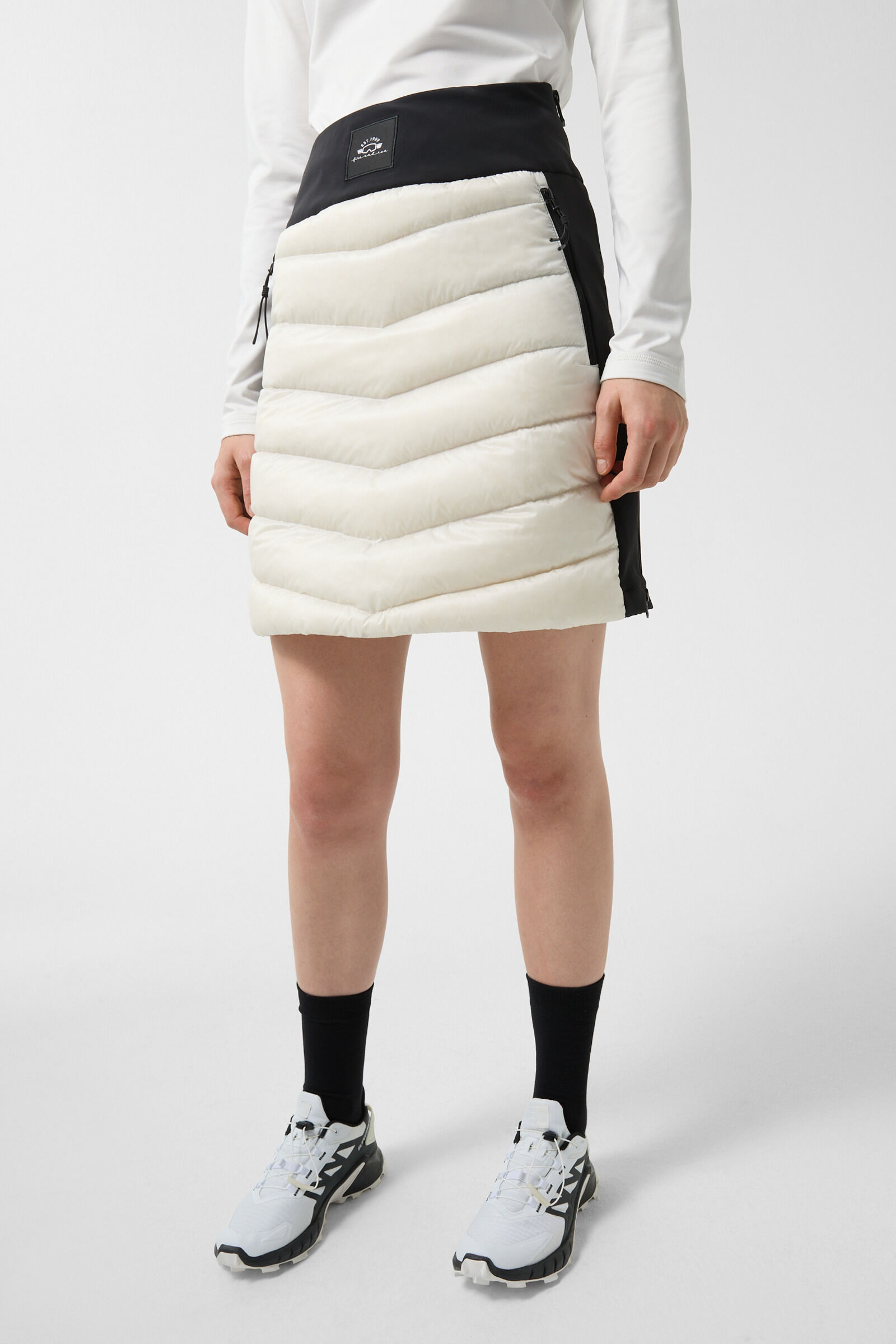 White quilted skirt top