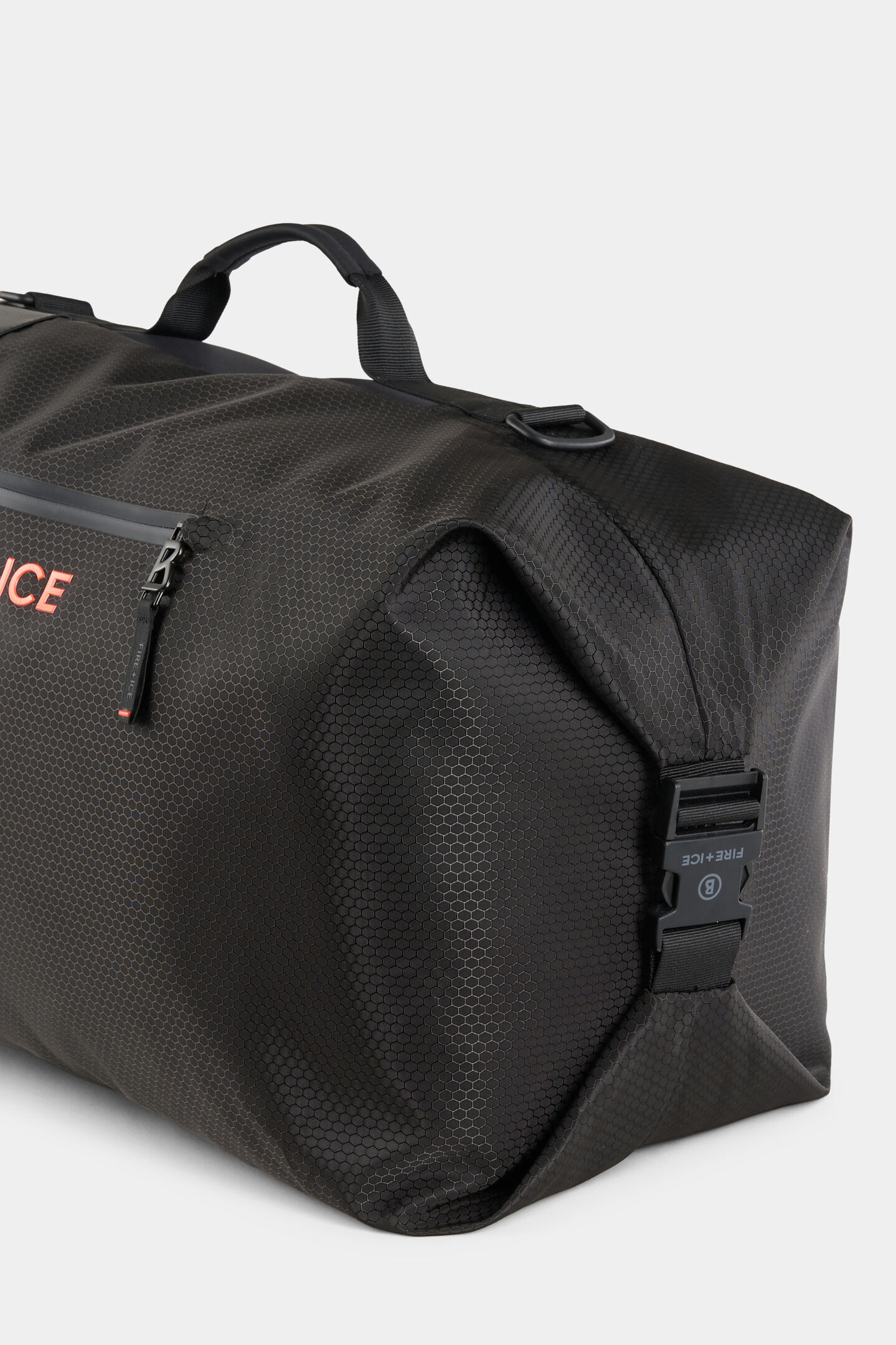 Park City Yuki Travel bag Black