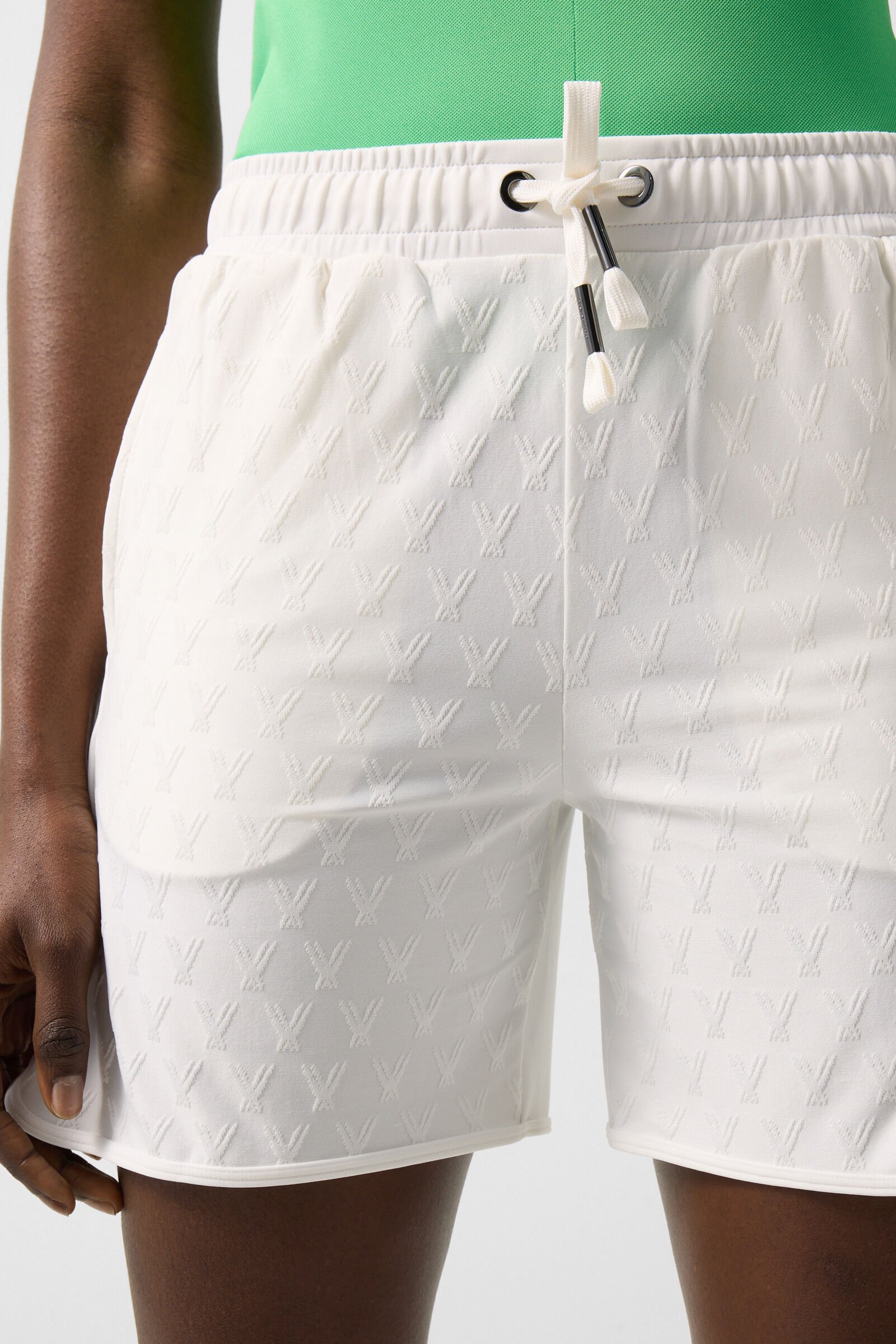 Short Alycia Blanc cass&eacute;