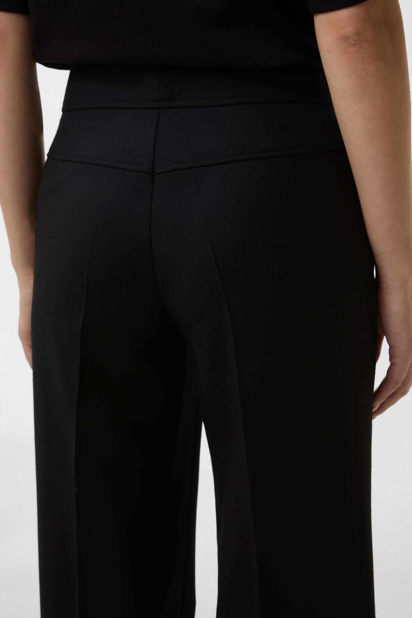 Pure new wool trousers Hermia Black