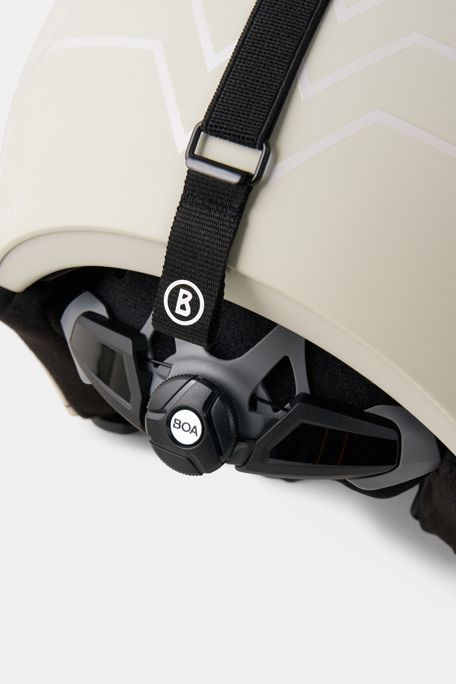 Cortina Pro ski helmet Beige