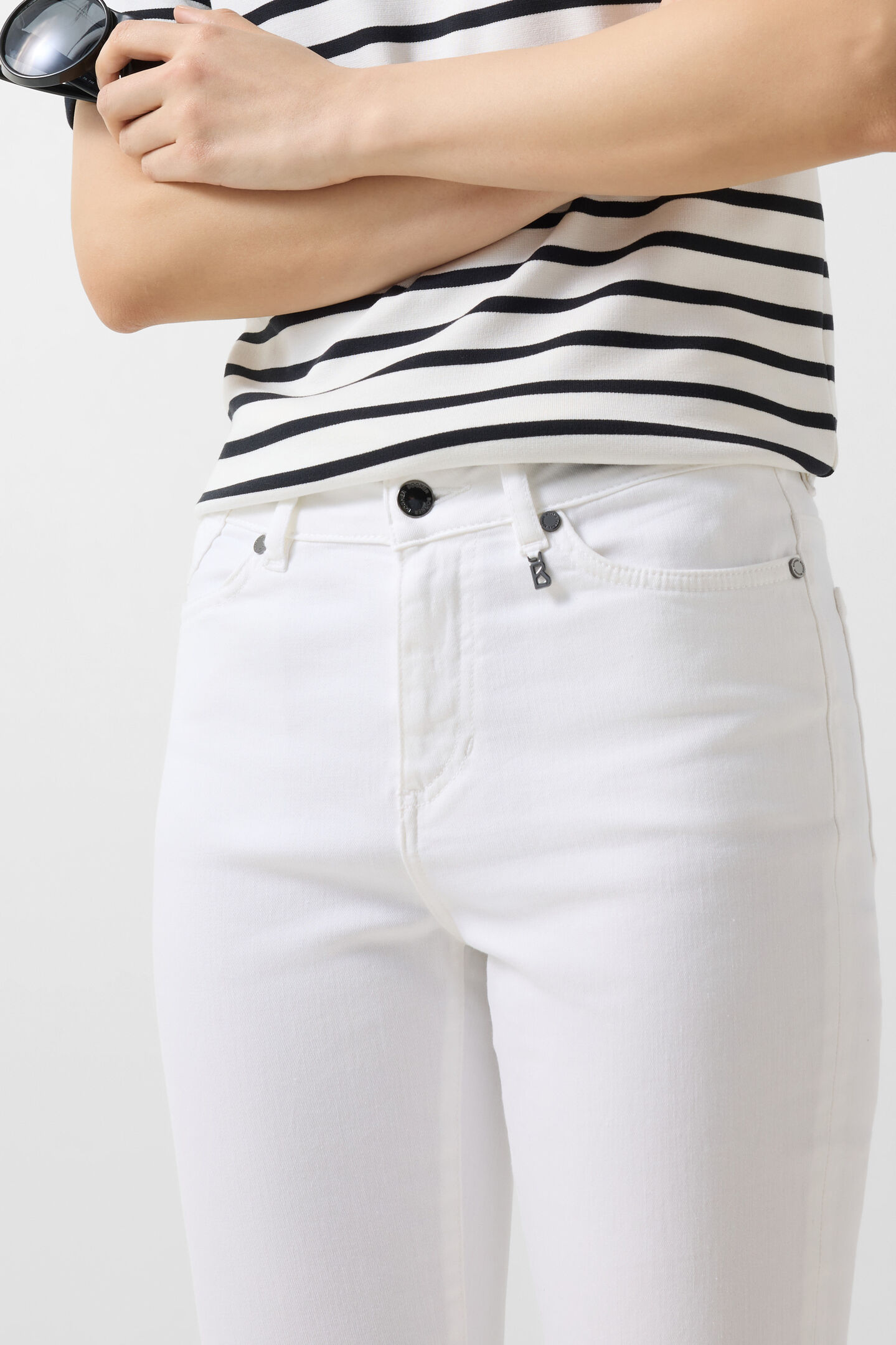 7/8 slim fit jeans Julie White