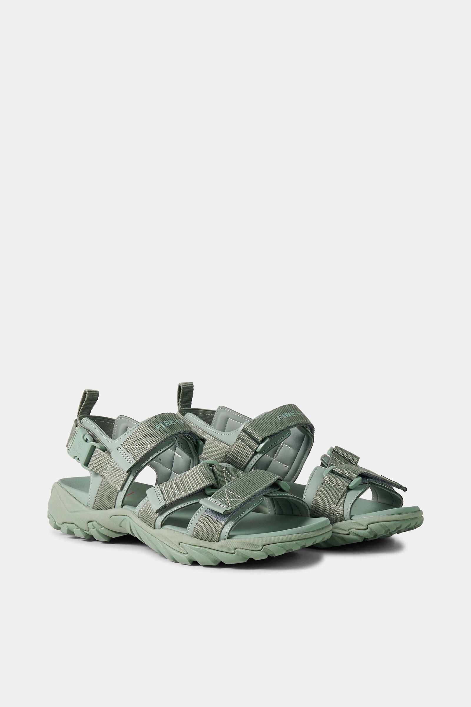 Sandals Lake Eucalyptus