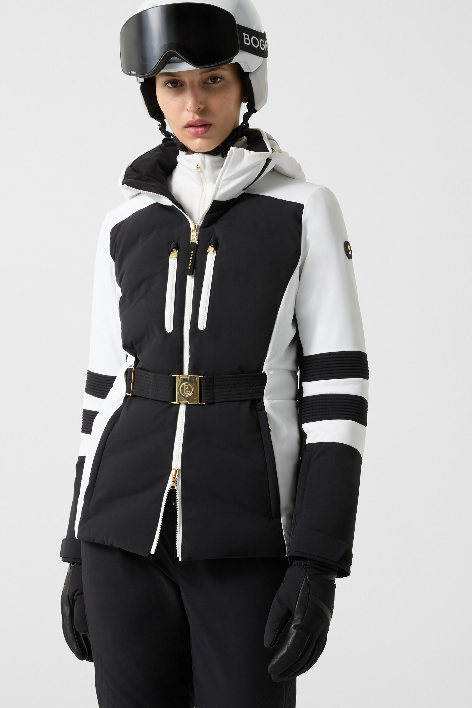 Ski jacket with waist belt top