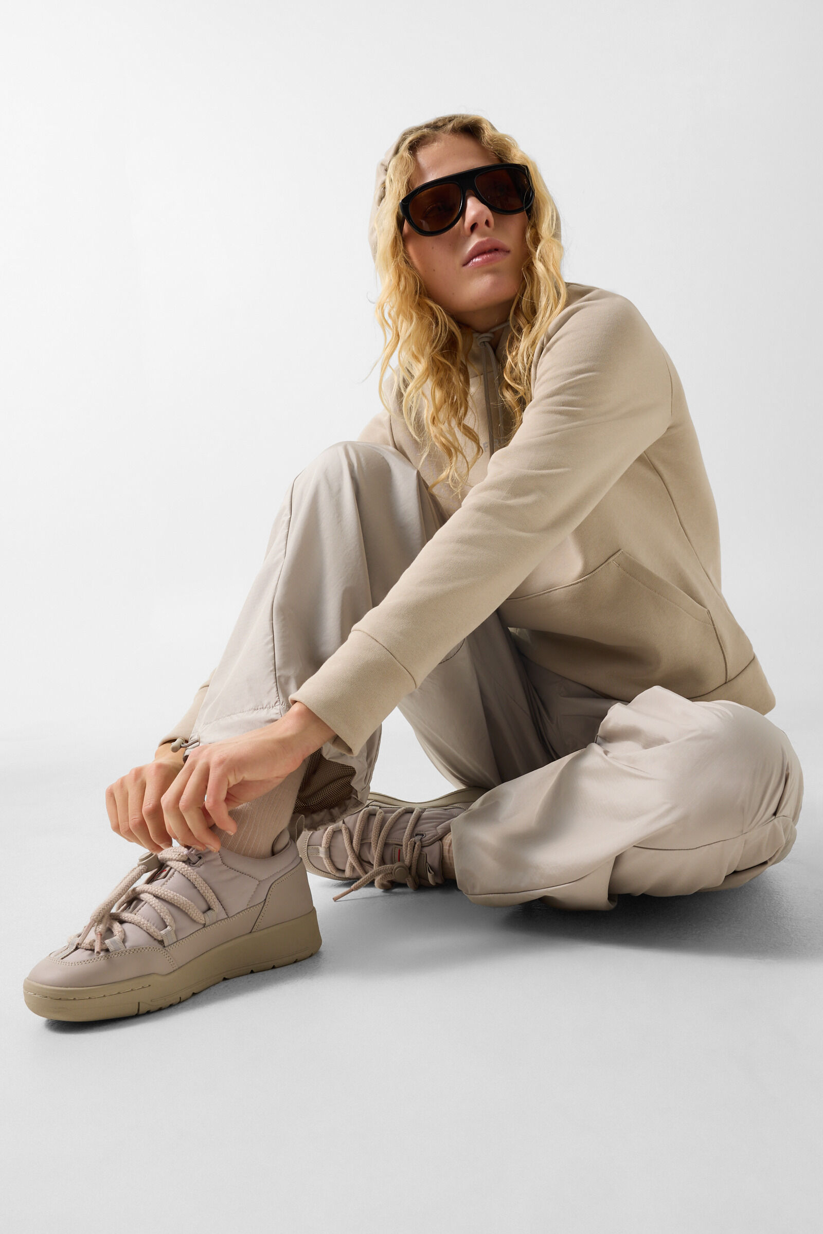 Nila cotton hoodie Beige