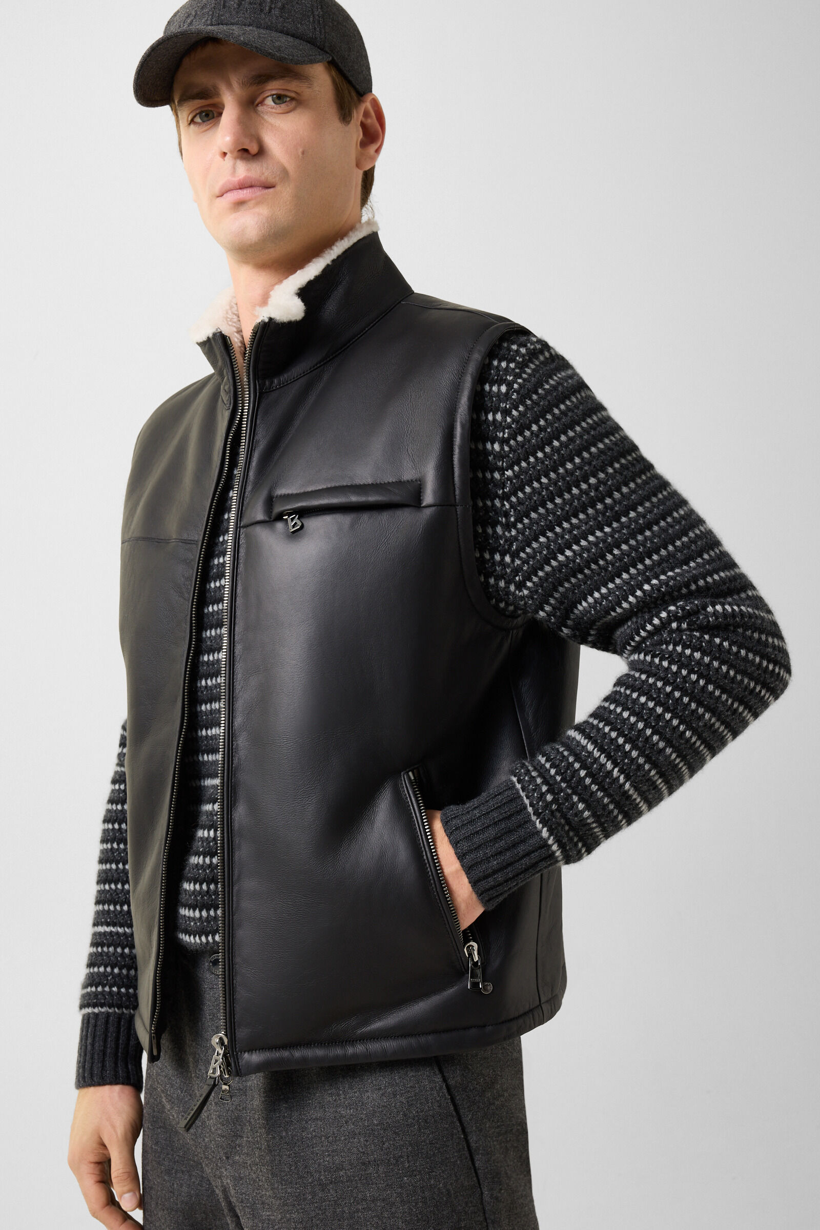Rosso Lambskin Vest Black