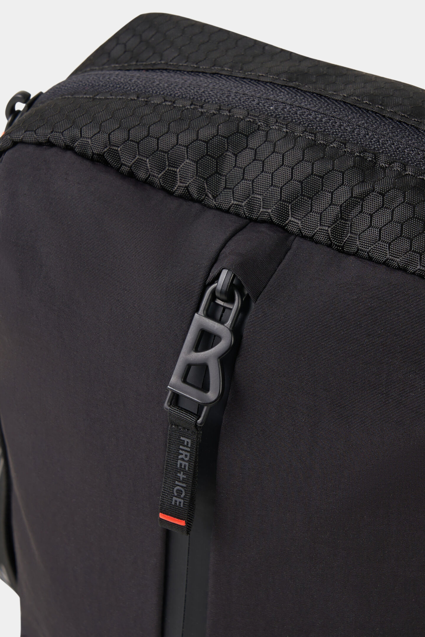 Park City Scout shoulder bag Black