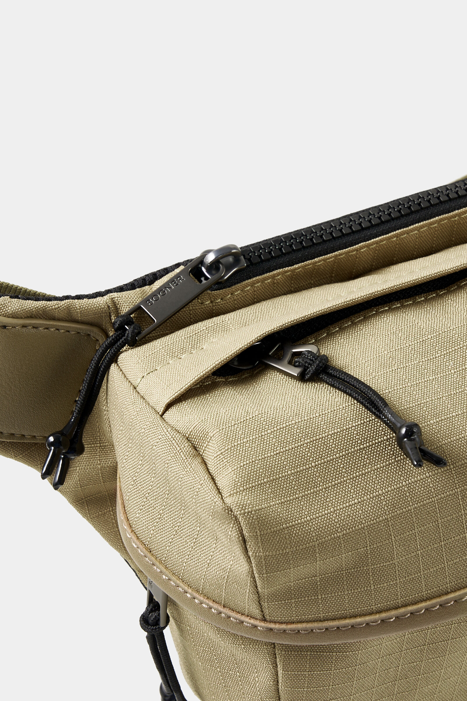 Myoko Yuri belt bag Beige