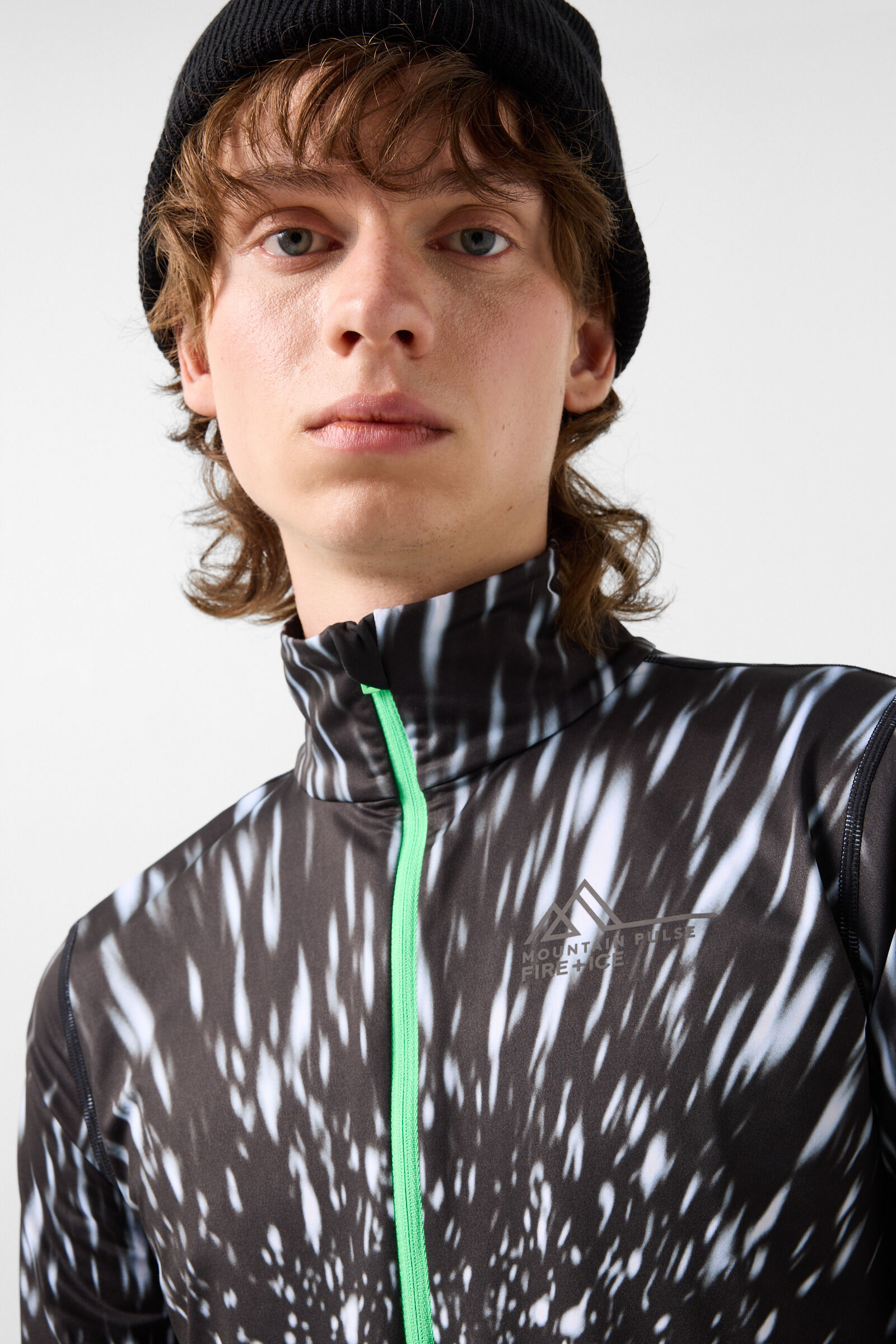First Layer Ilvy Black/White/Neon Green