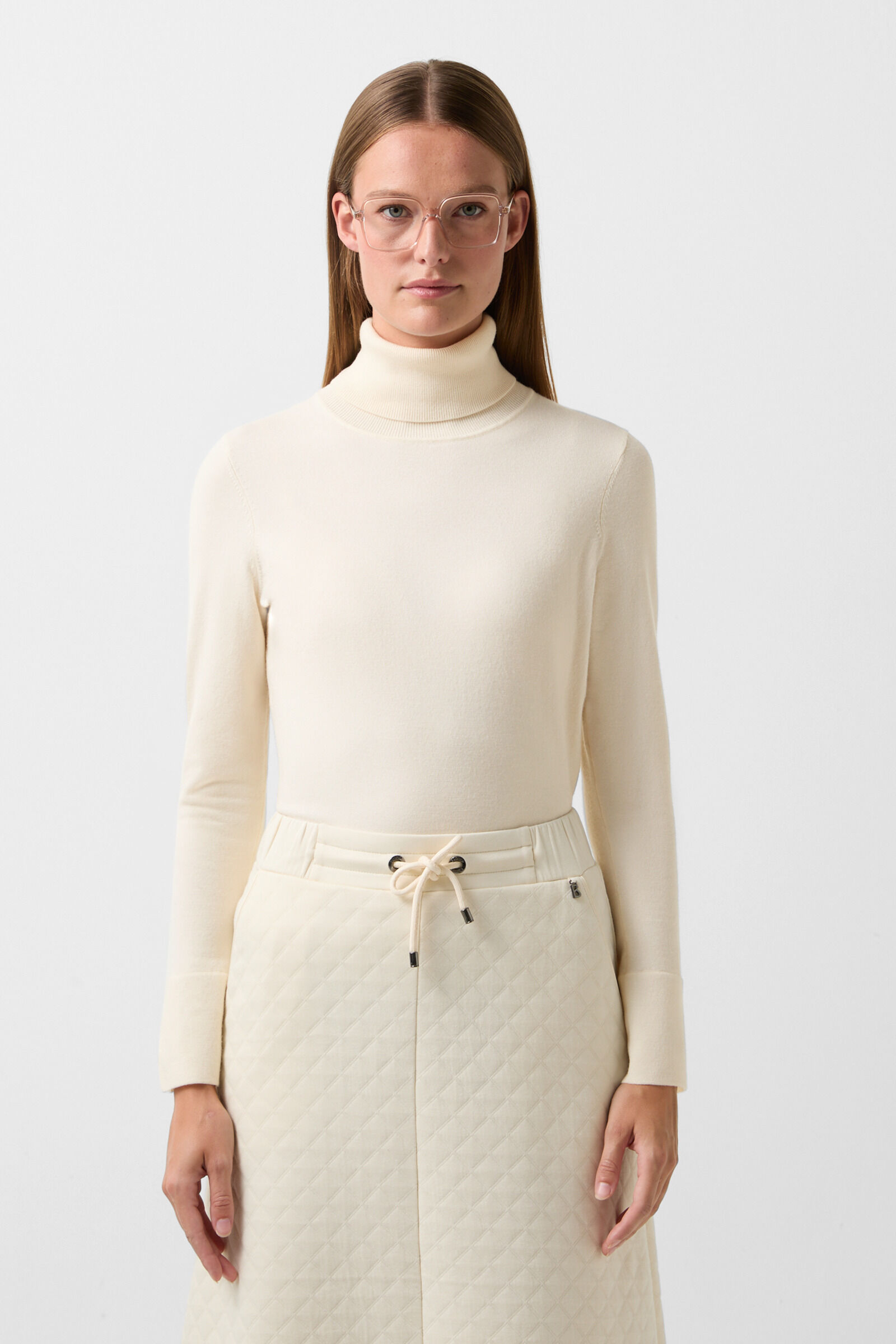 Vinny turtleneck jumper Cream