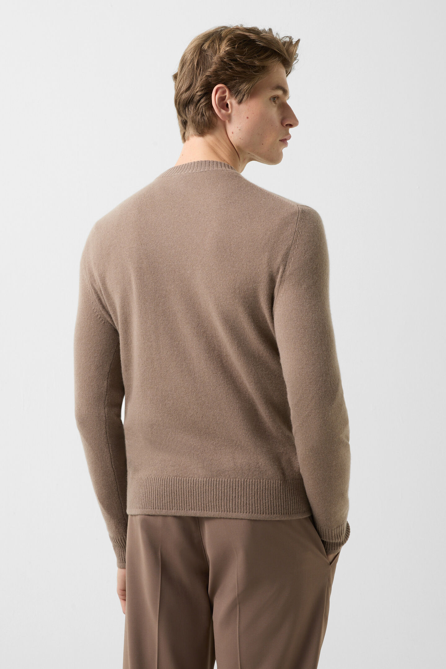Brendon cashmere jumper Mud