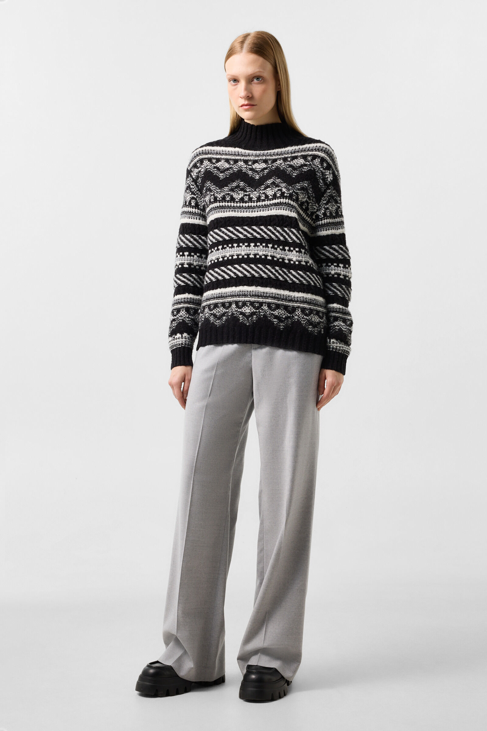 Rosa Norwegian jumper Black and white