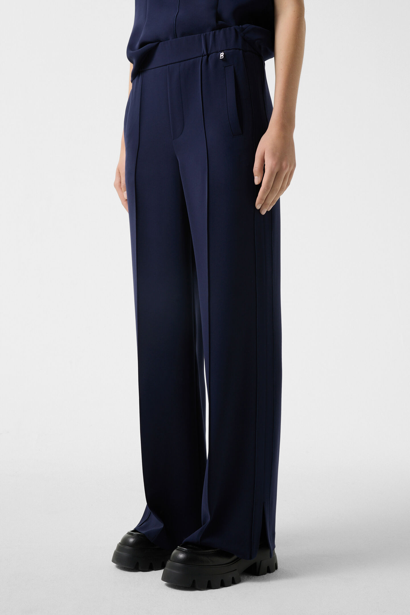 Crêpe-Marlenehose Suzy Navy-Blau