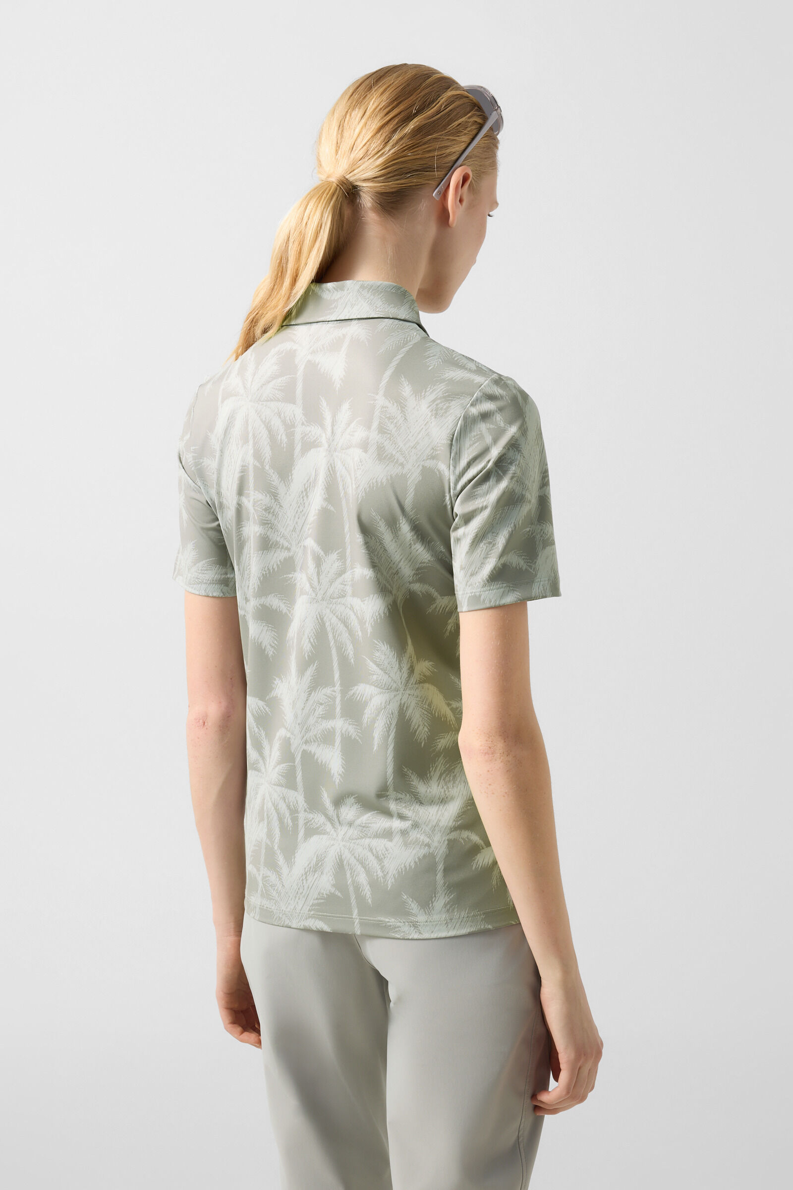 Taya functional short-sleeved top Eucalyptus
