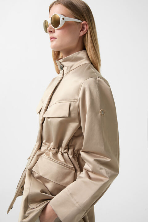 Diamanten jas Beige Diamanten jas Beige