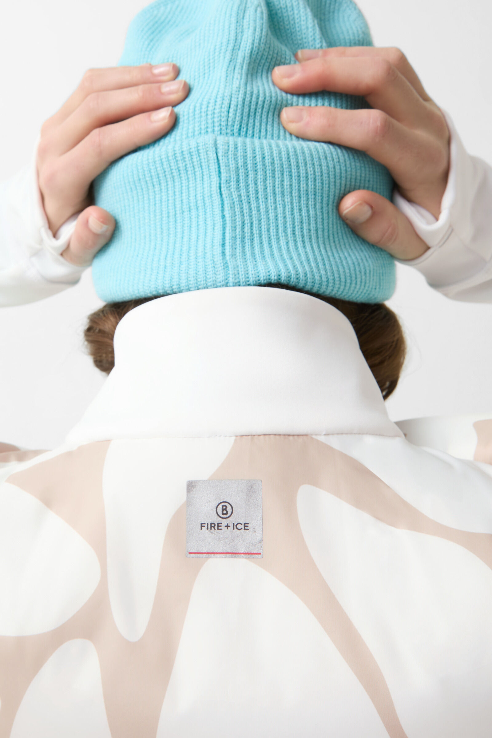 Midlayer Hedda White/beige