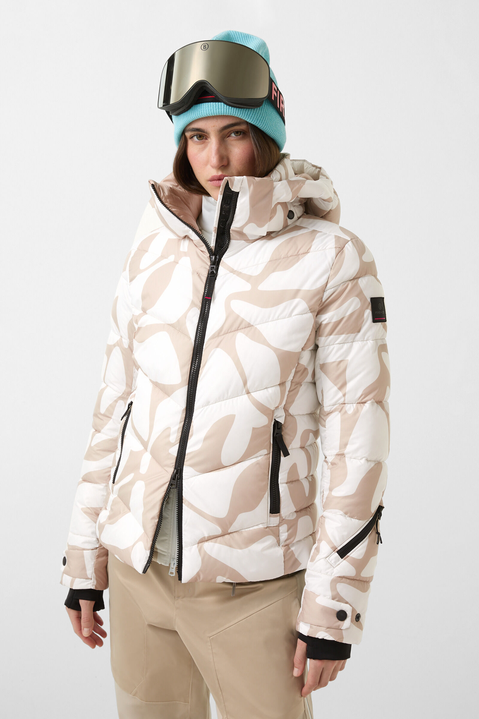 Saelly quilted jacket White/beige