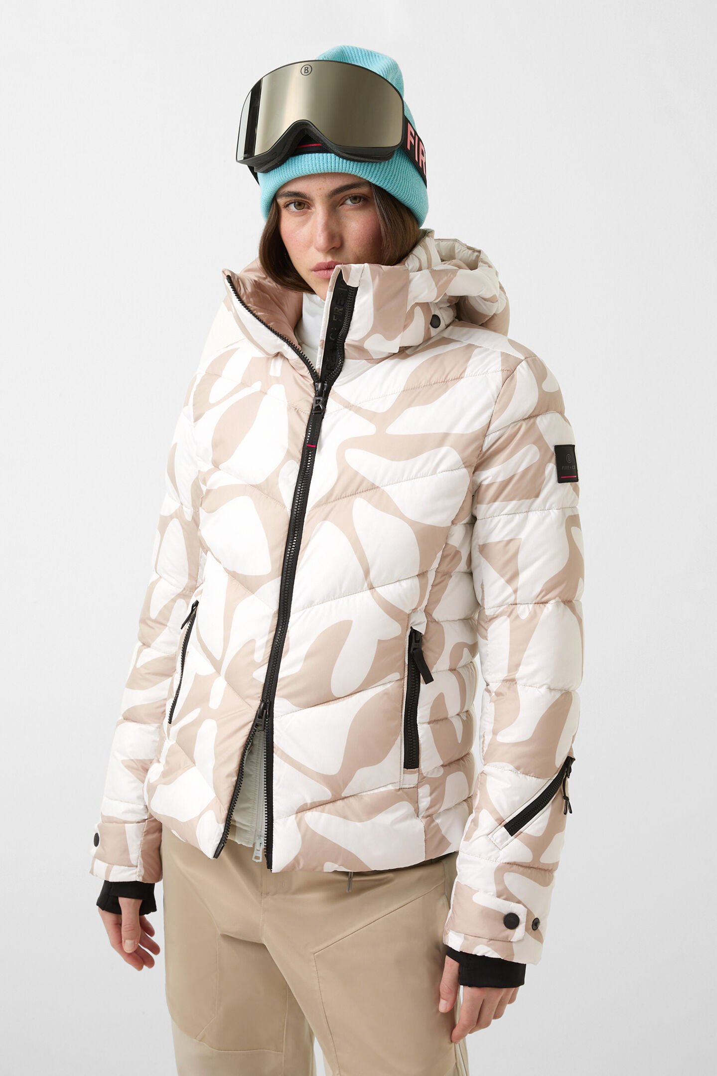 Saelly quilted jacket White/beige