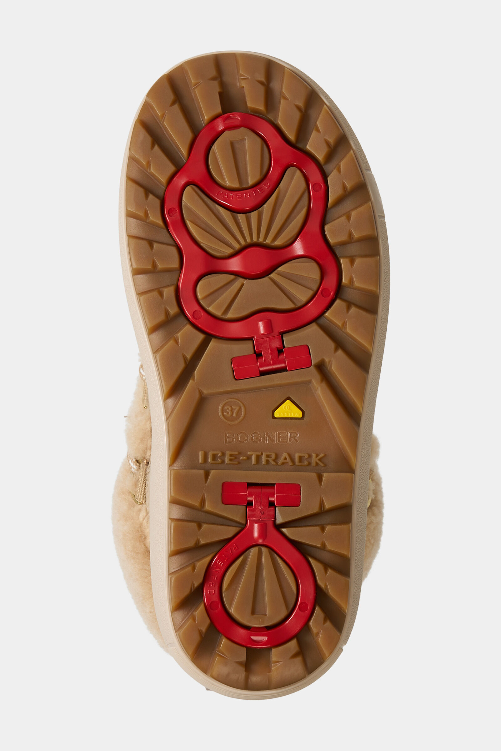 Low boots Chamonix with spikes Beige