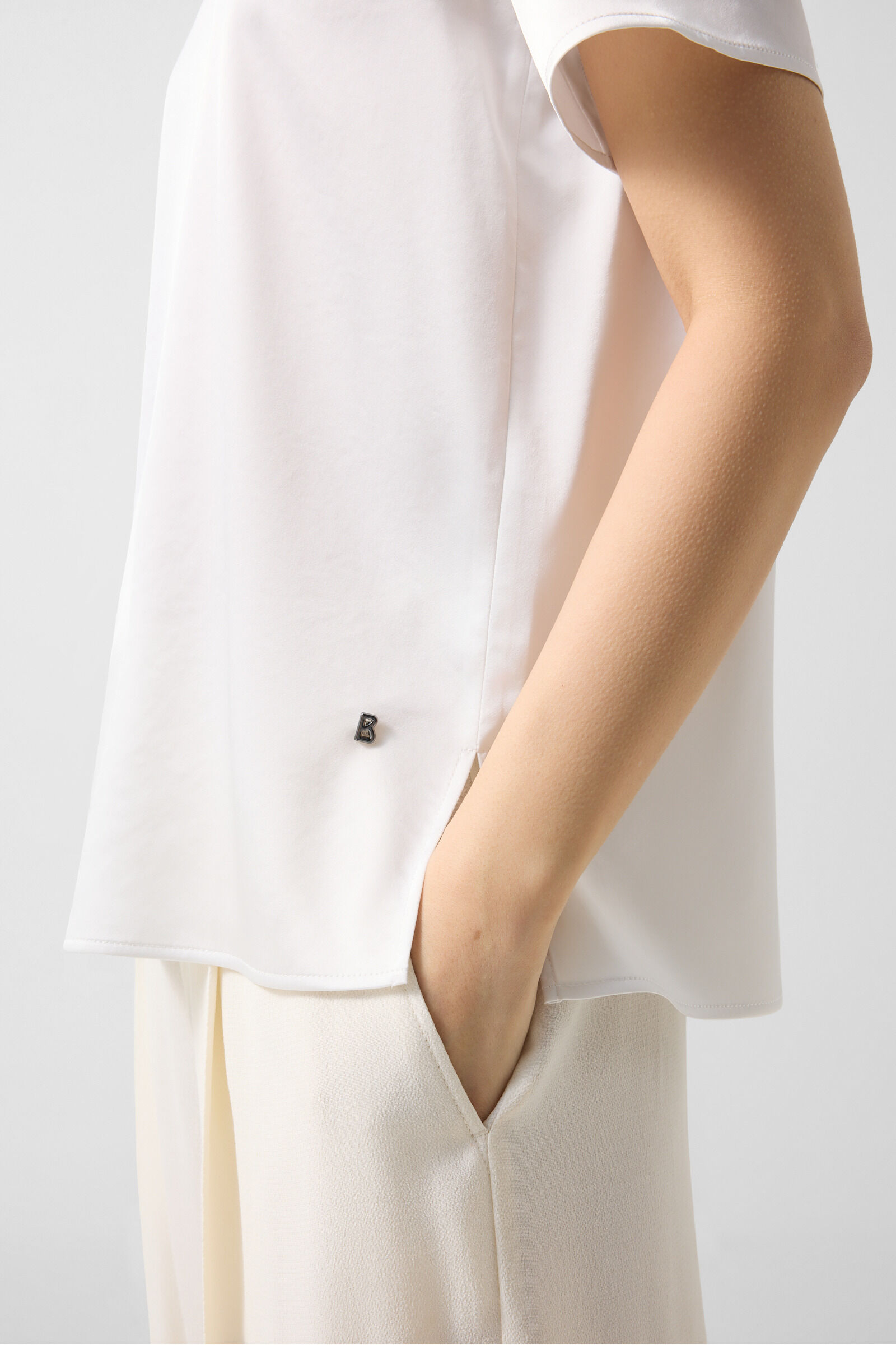 T-shirt en satin Dylan Blanc