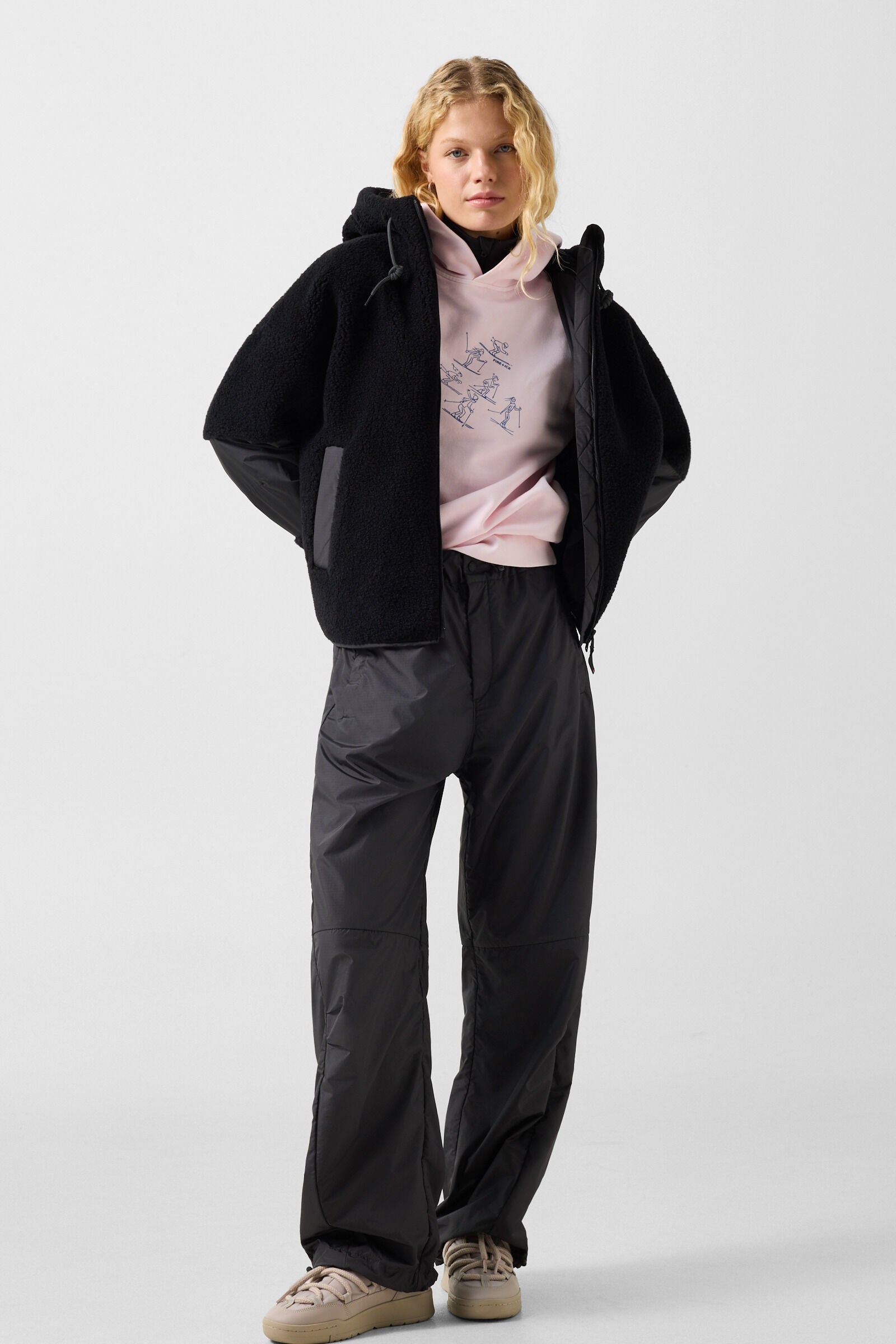 Naera Mid-Layer teddy jacket Black
