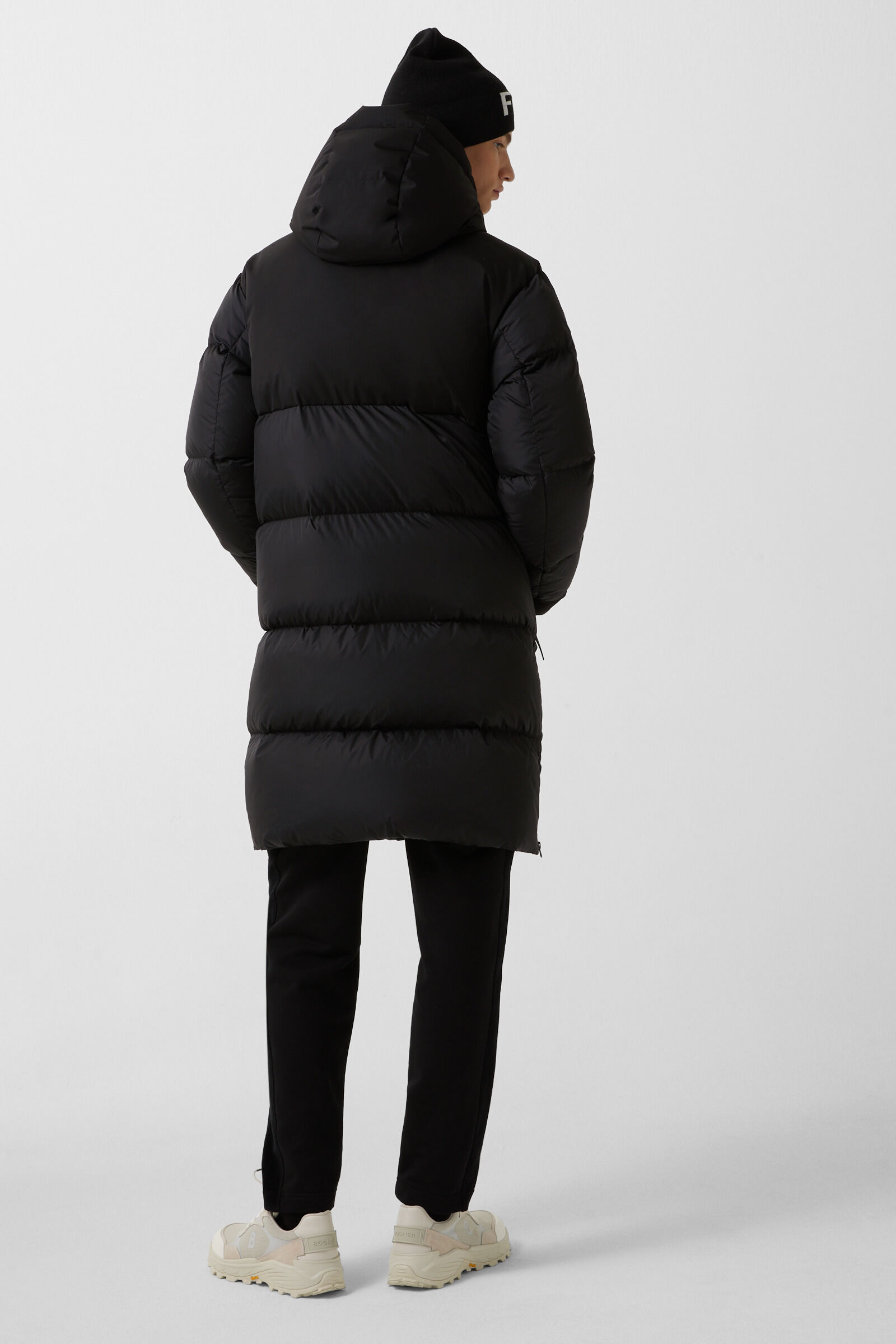 Walt down coat Black