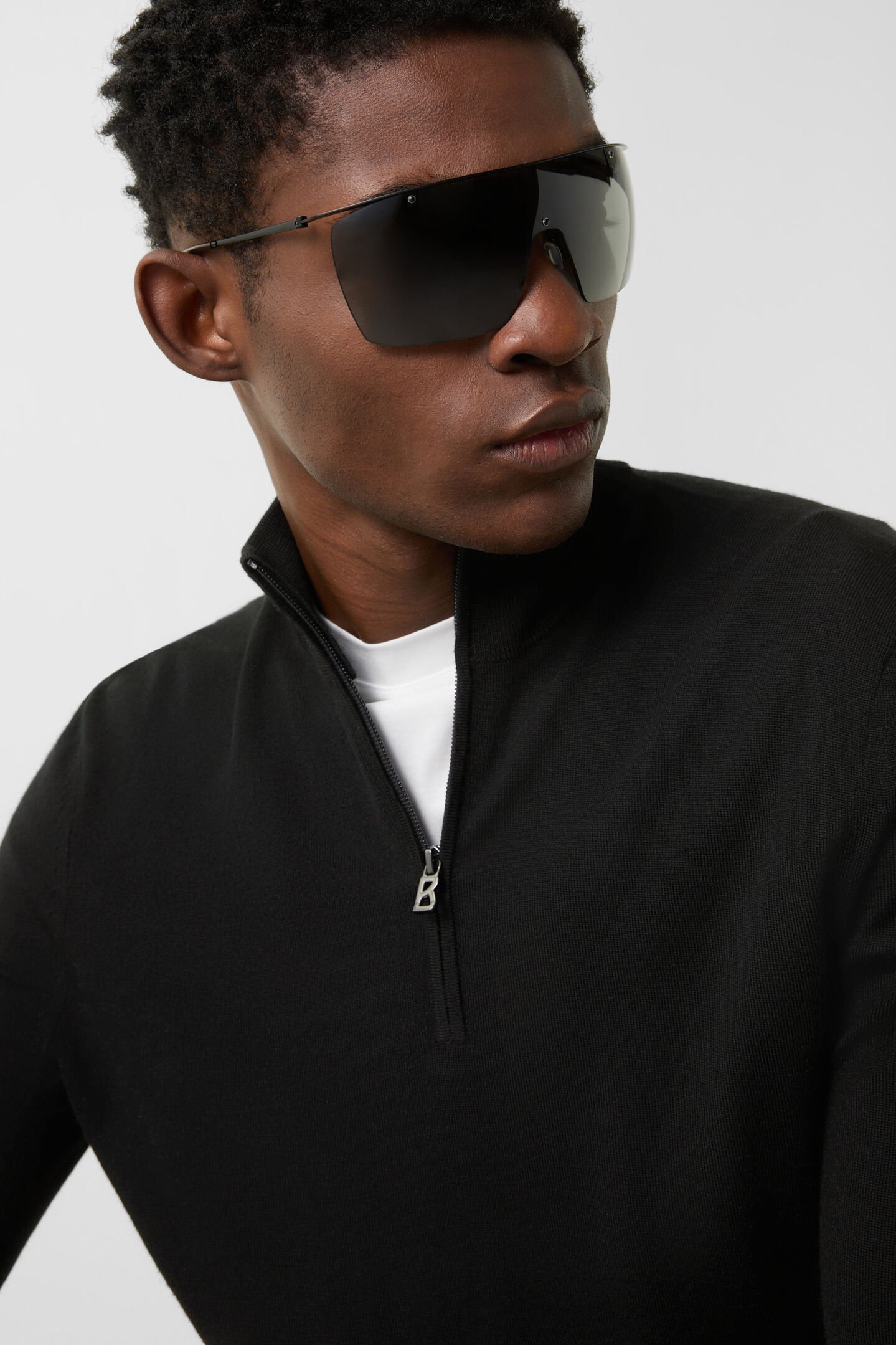 Virgin wool Ouri troyer Black