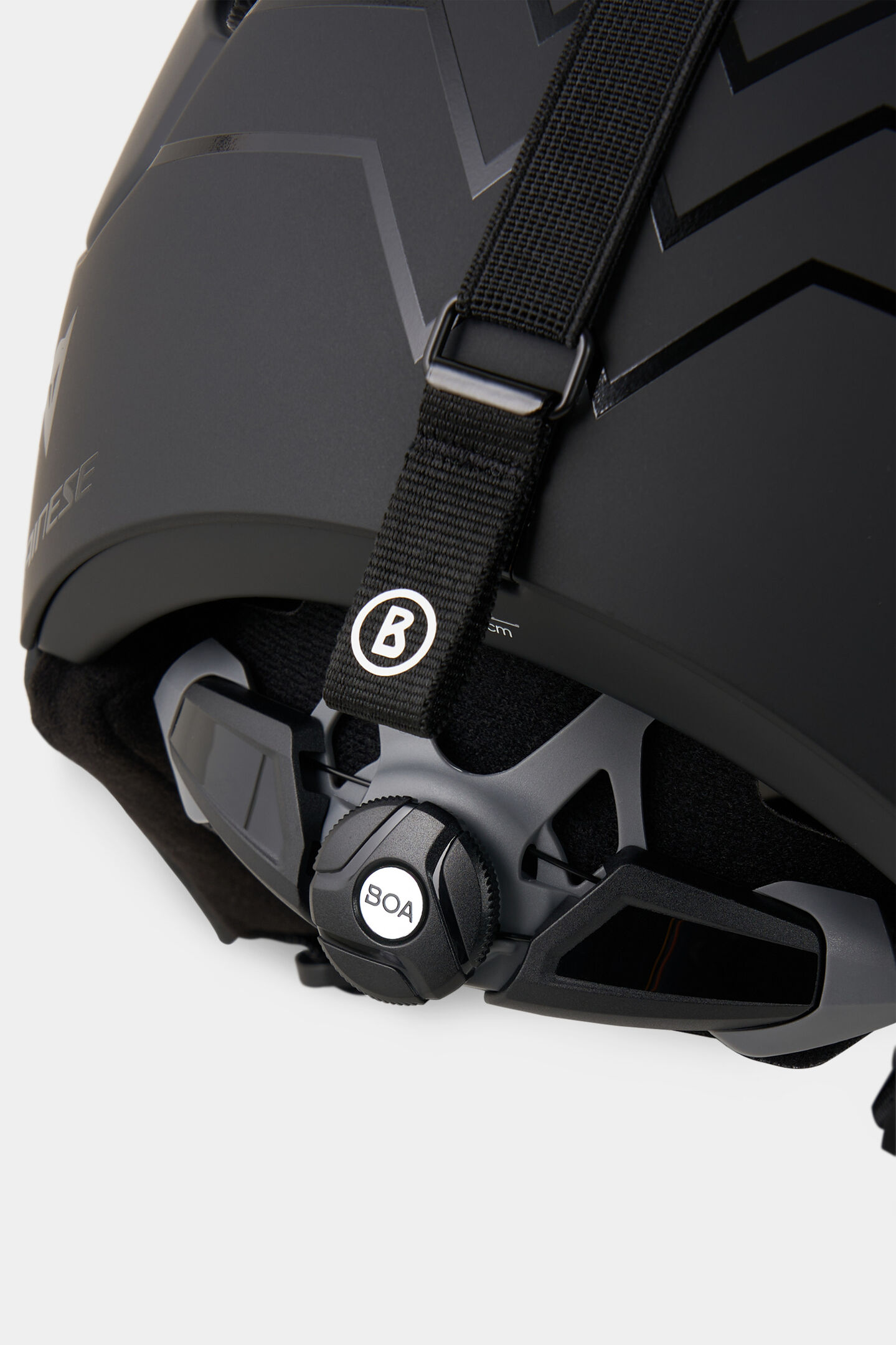 007 Cortina Pro Ski helmet Black