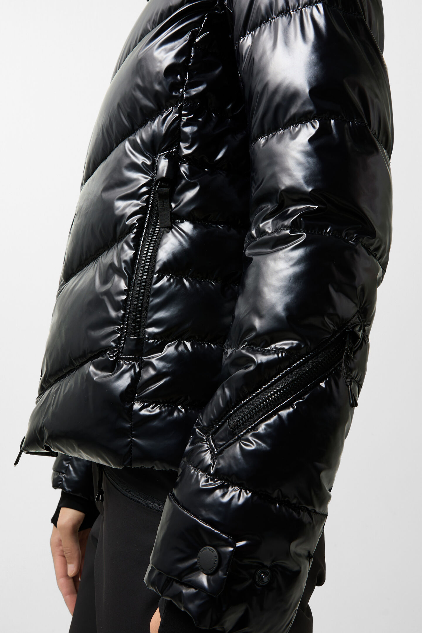 Saelly quilted jacket Black