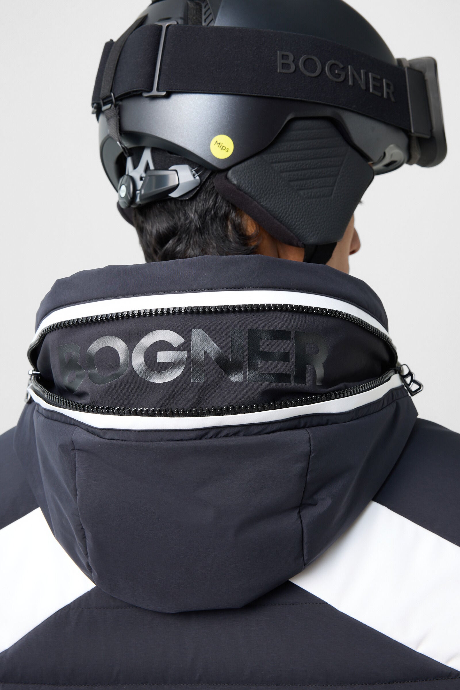 Hennik ski jacket White/Black