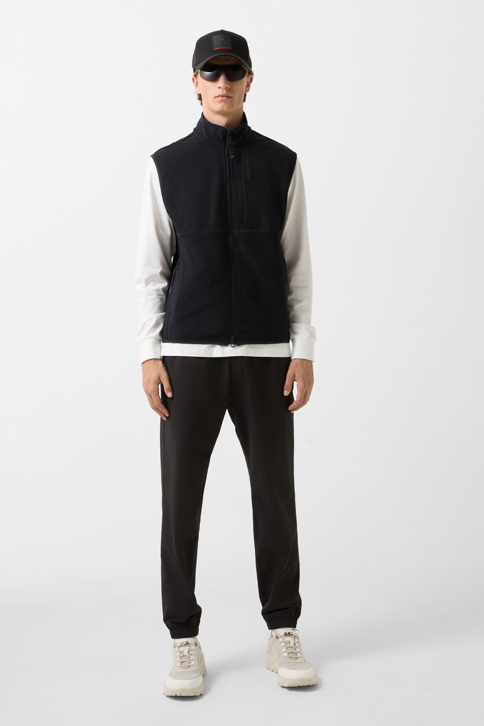 Lais hybrid fleece waistcoat Black