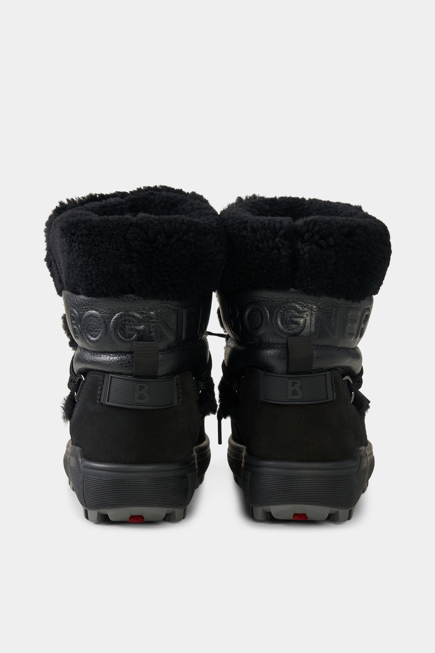 Chamonix snow boots with spikes Black