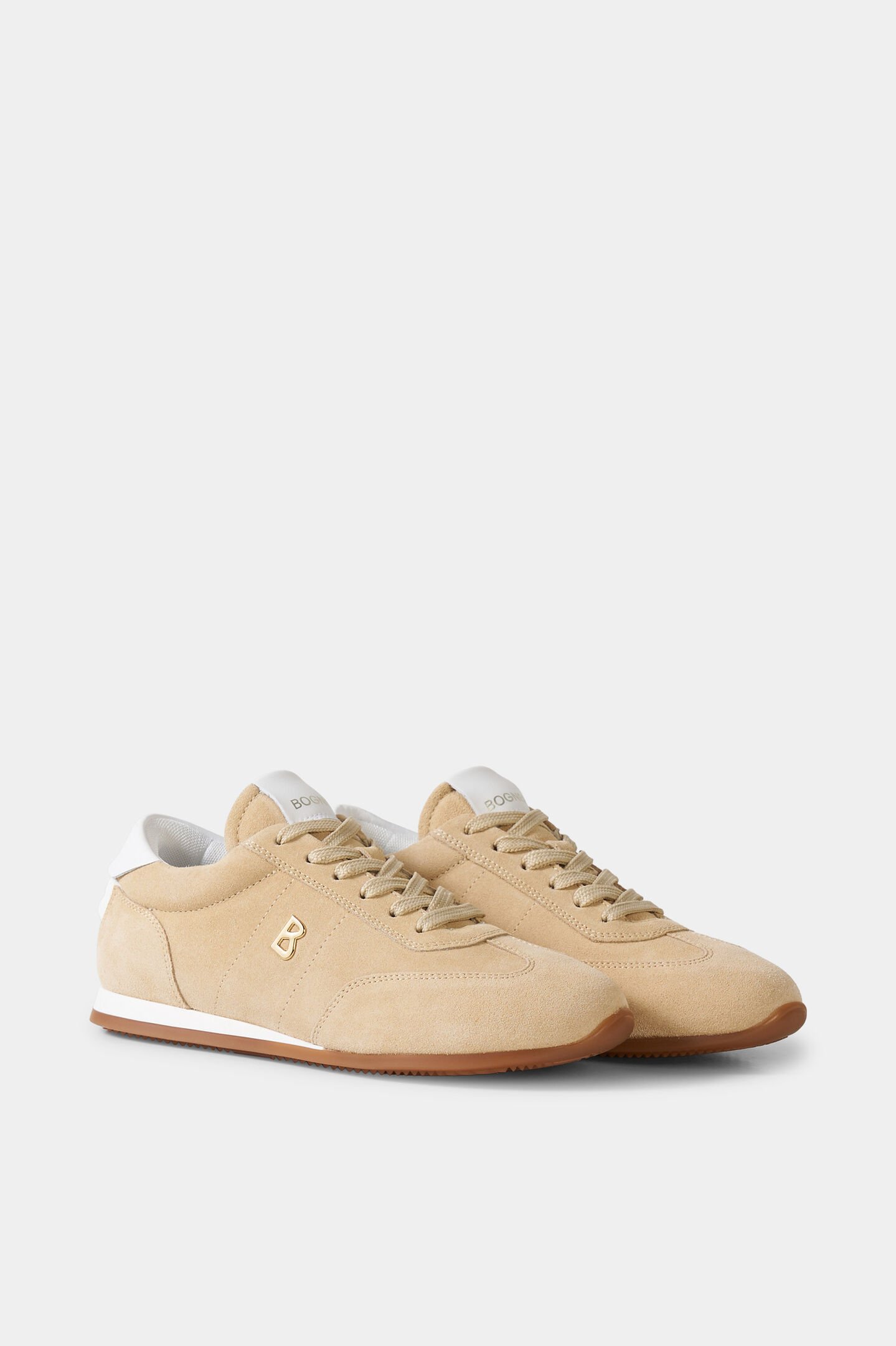 Valencia trainers Camel