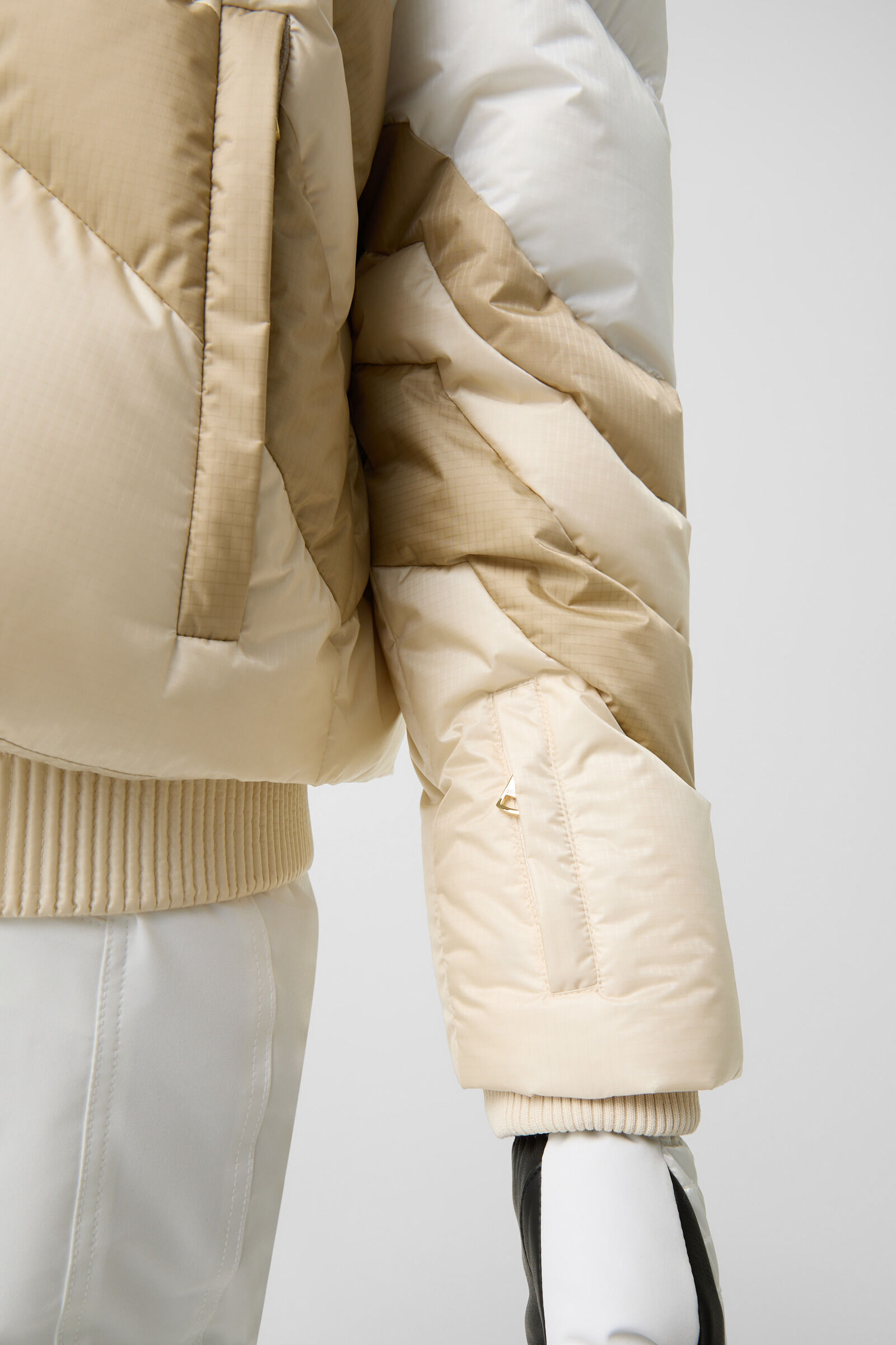 Valea down ski jacket Off-white/beige