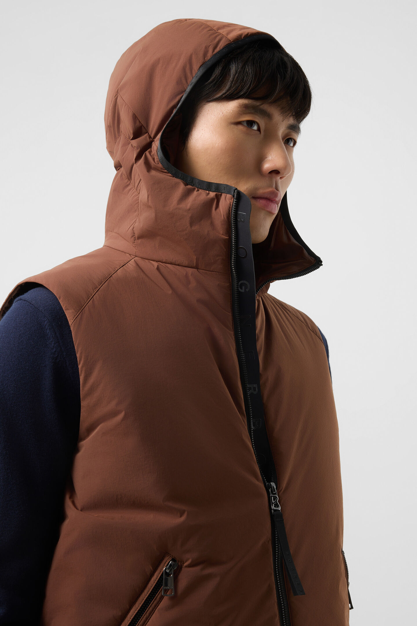 Clion lightweight down vest Brown