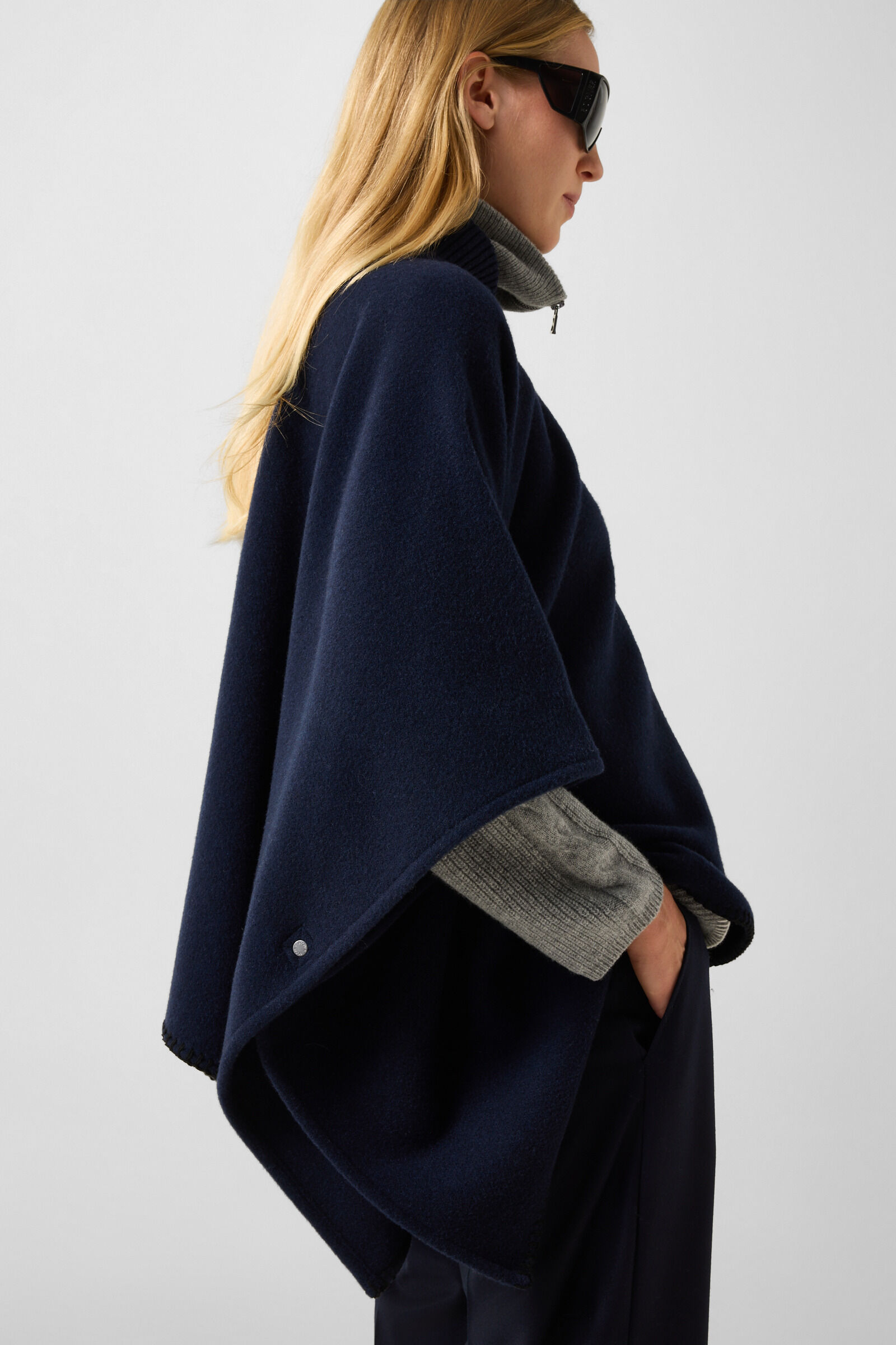 Nellie Wool Mix Poncho Navy