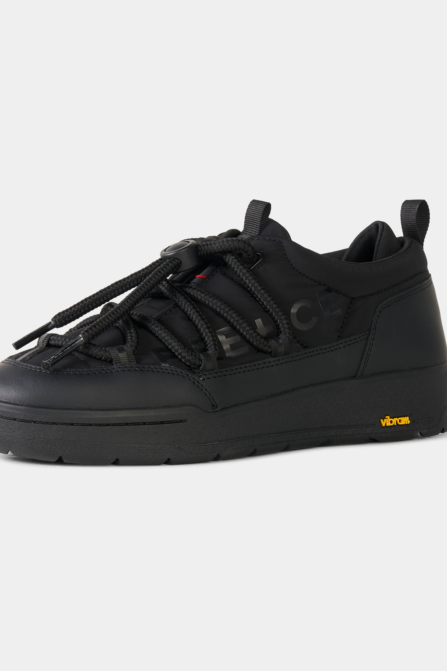 Sneaker Paris Schwarz