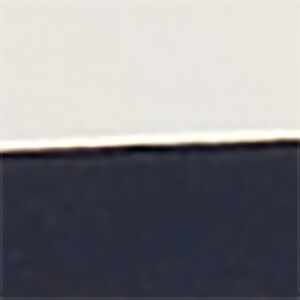 Blanc cass&eacute;/bleu marine