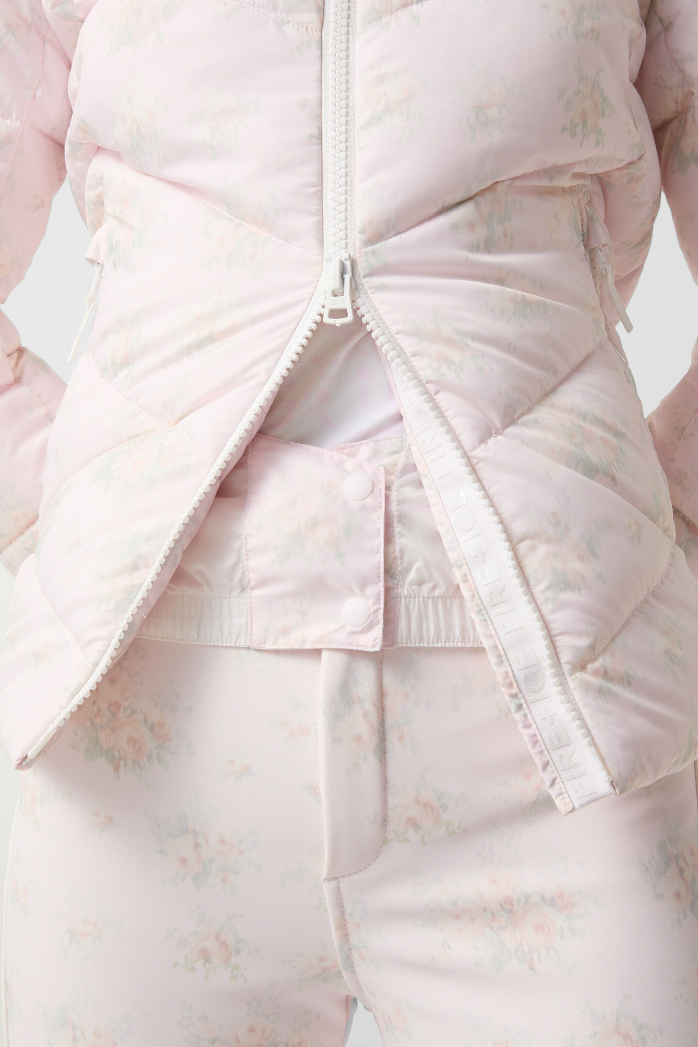 Saelly quilted jacket Pink