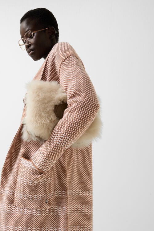 Knitted coat Lassie Camel/Off-White