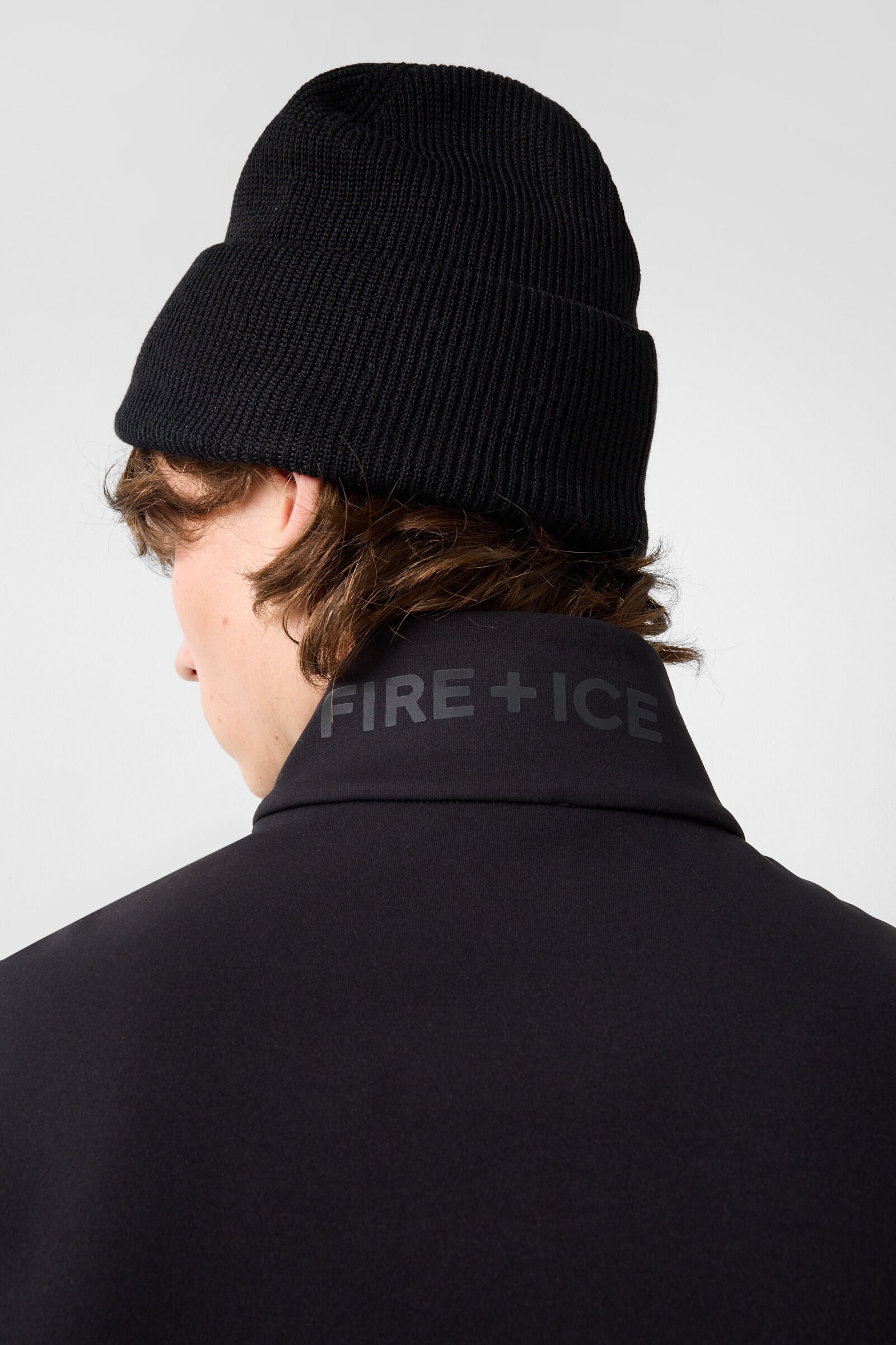 Banjan Mid-Layer Hybrid Jacket Black