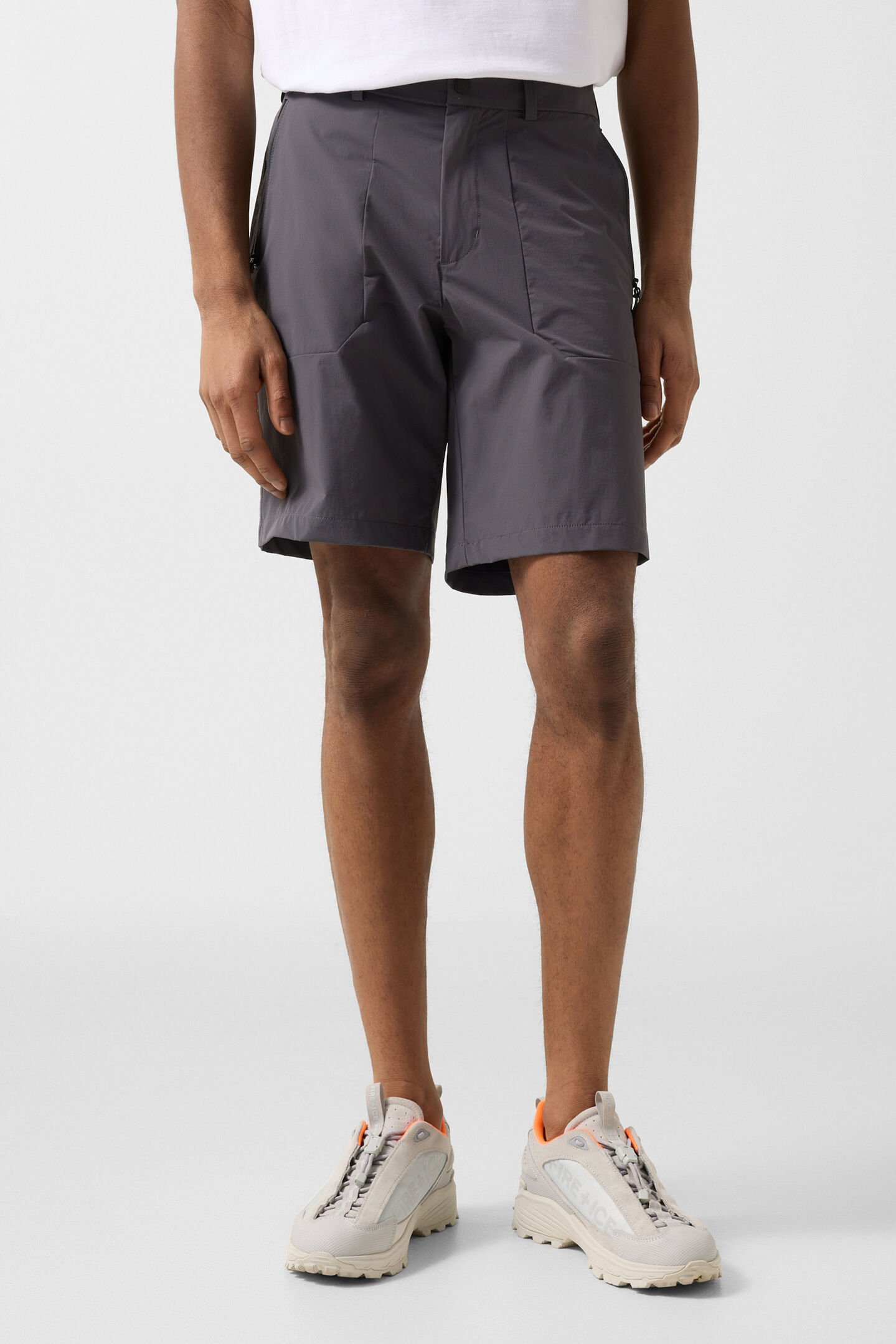 Vidal functional shorts Anthracite