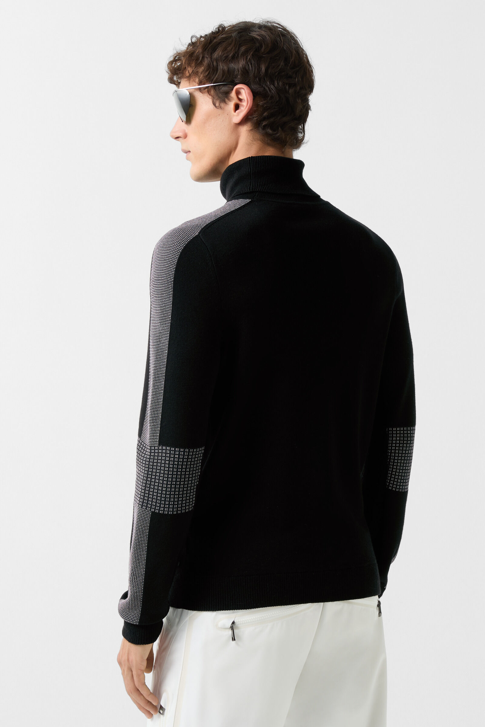 Emil turtleneck jumper Black
