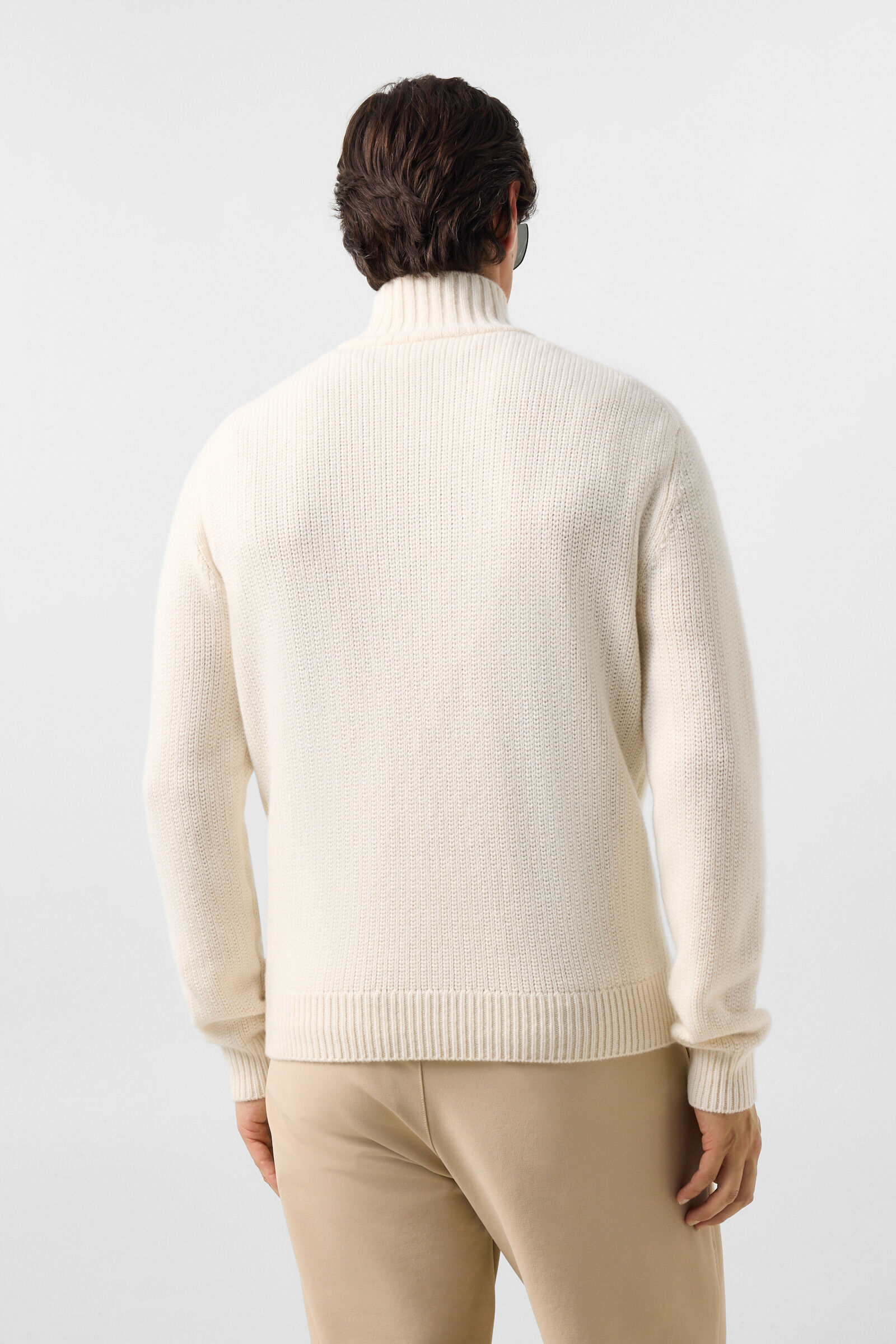 Walter, the Cashmere Troyer Off-White