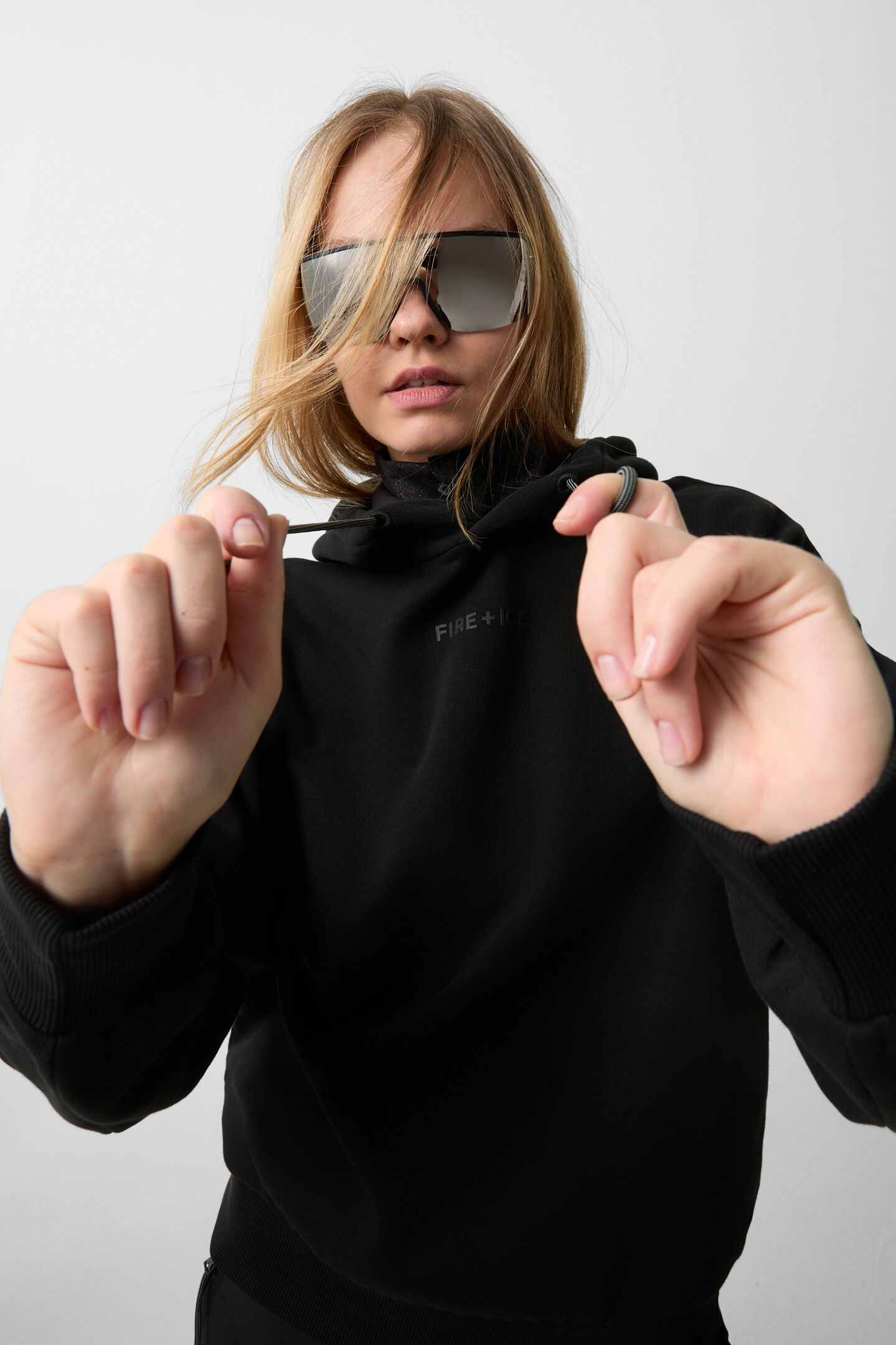 Nelly hoodie Black