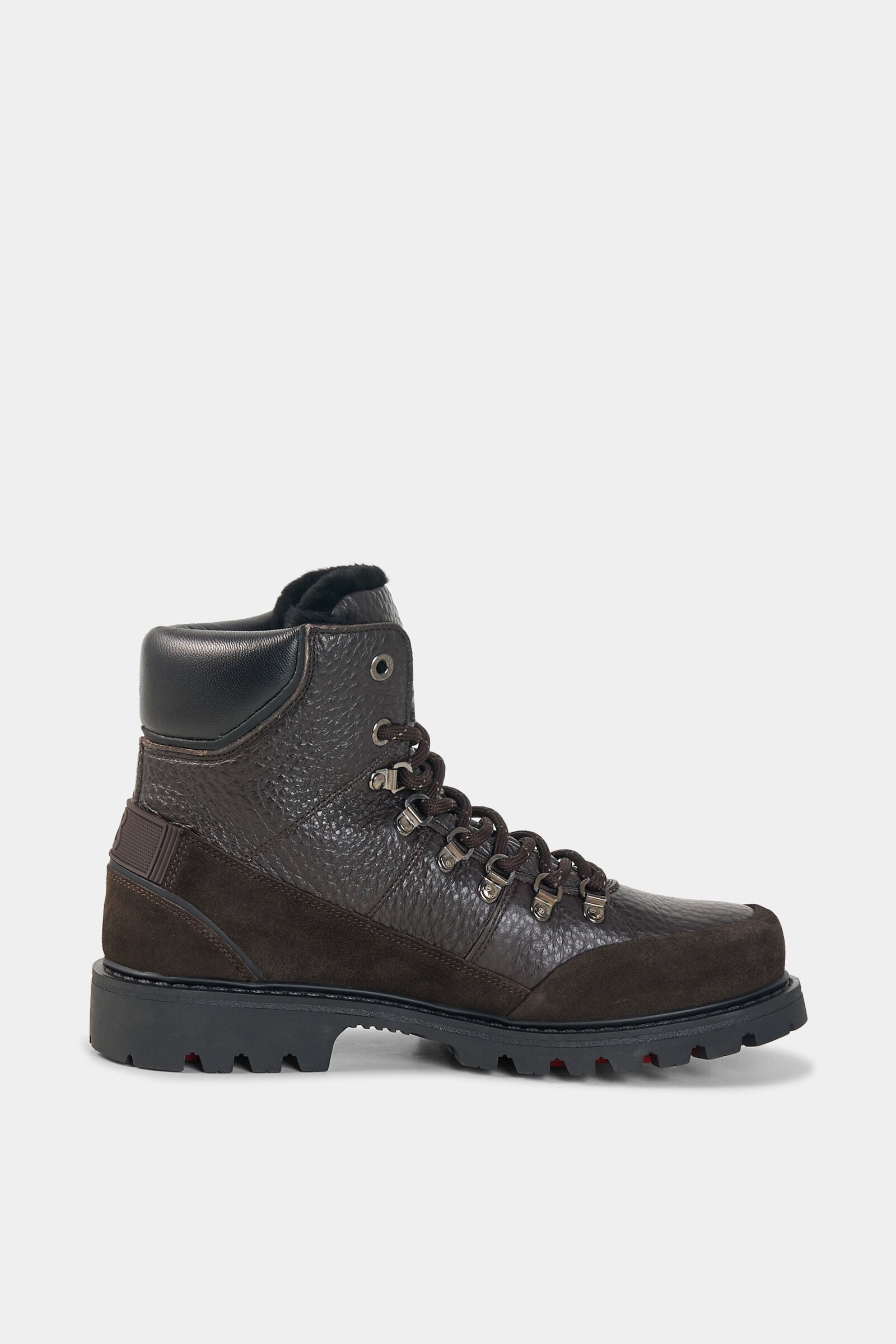 Bottes &agrave; lacets Helsinki avec crampons Marron fonc&eacute;