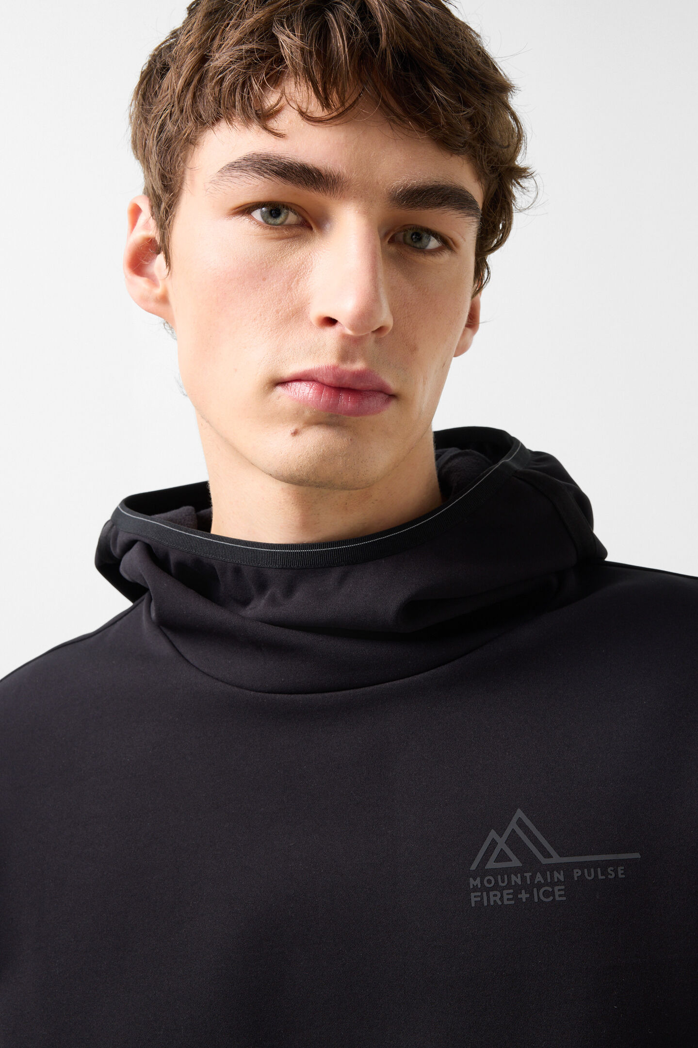 Gian Hoodie Black