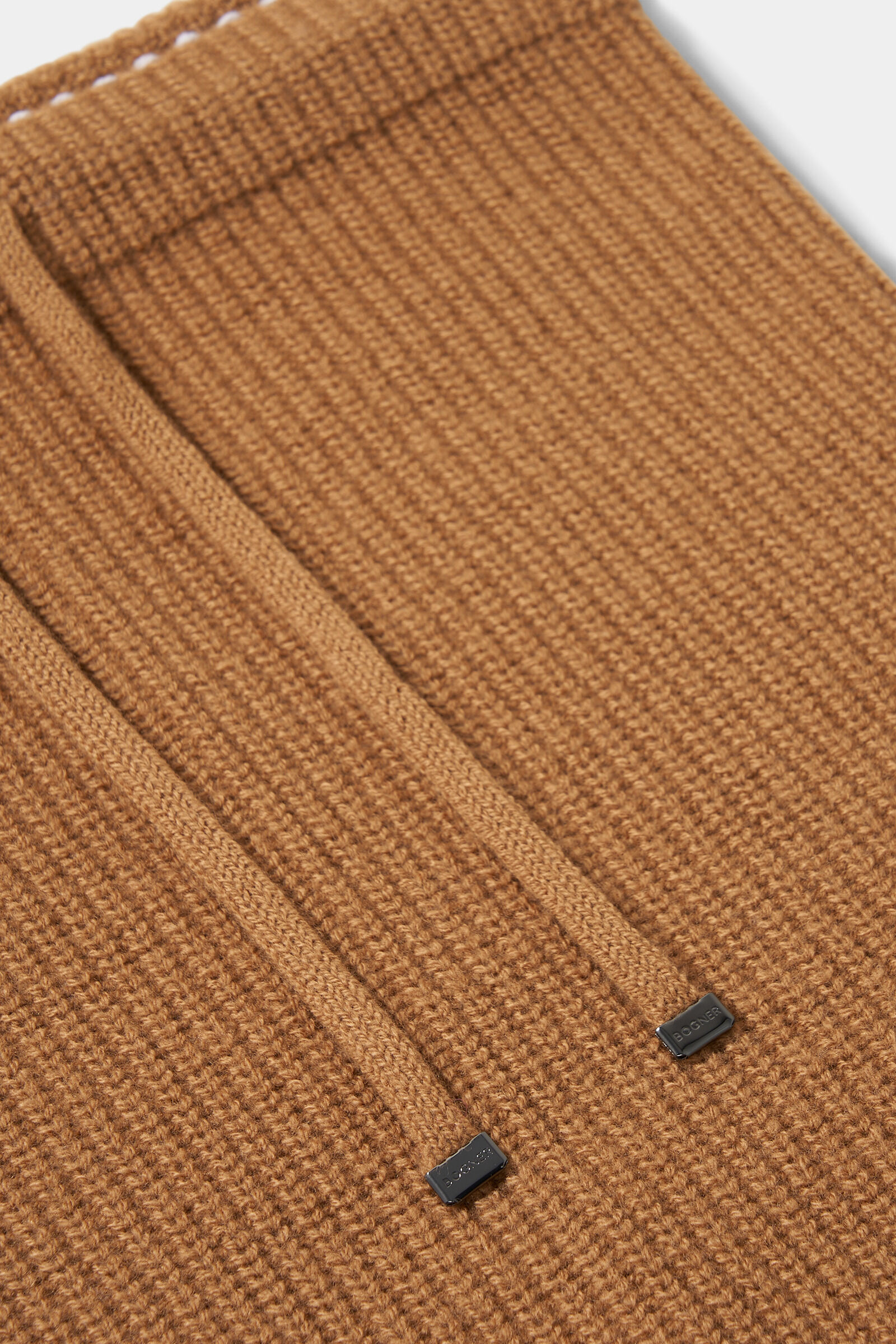 Merve loop scarf Hazel