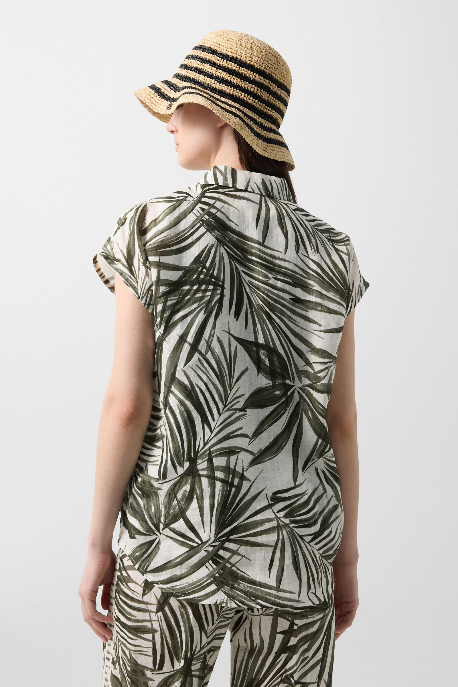 Charlet linen blouse Olive green/cream